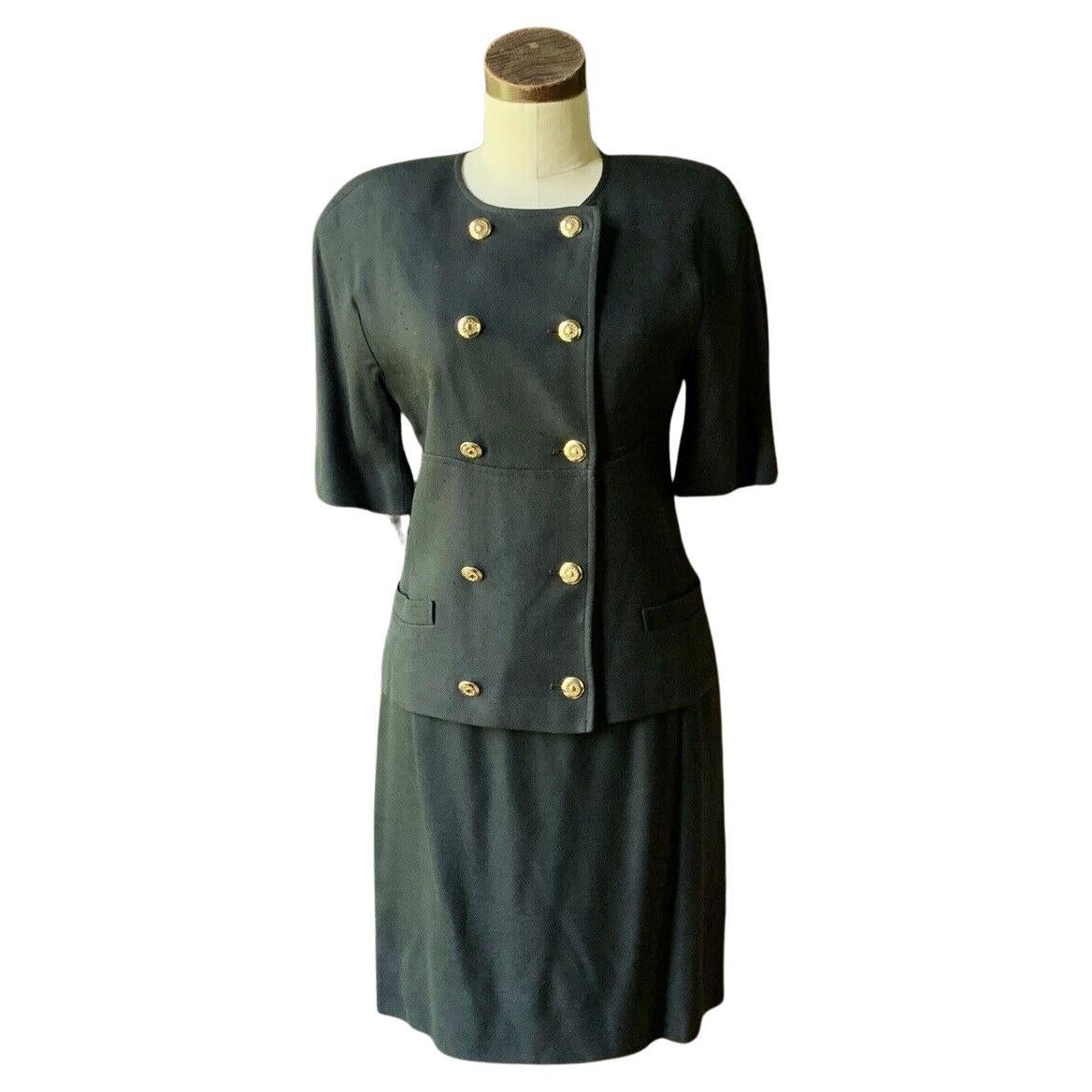 Vintage LOUIS FERAUD Couture Two Piece Ensemble Black CLASSIC Skirt Jacket 6 For Sale