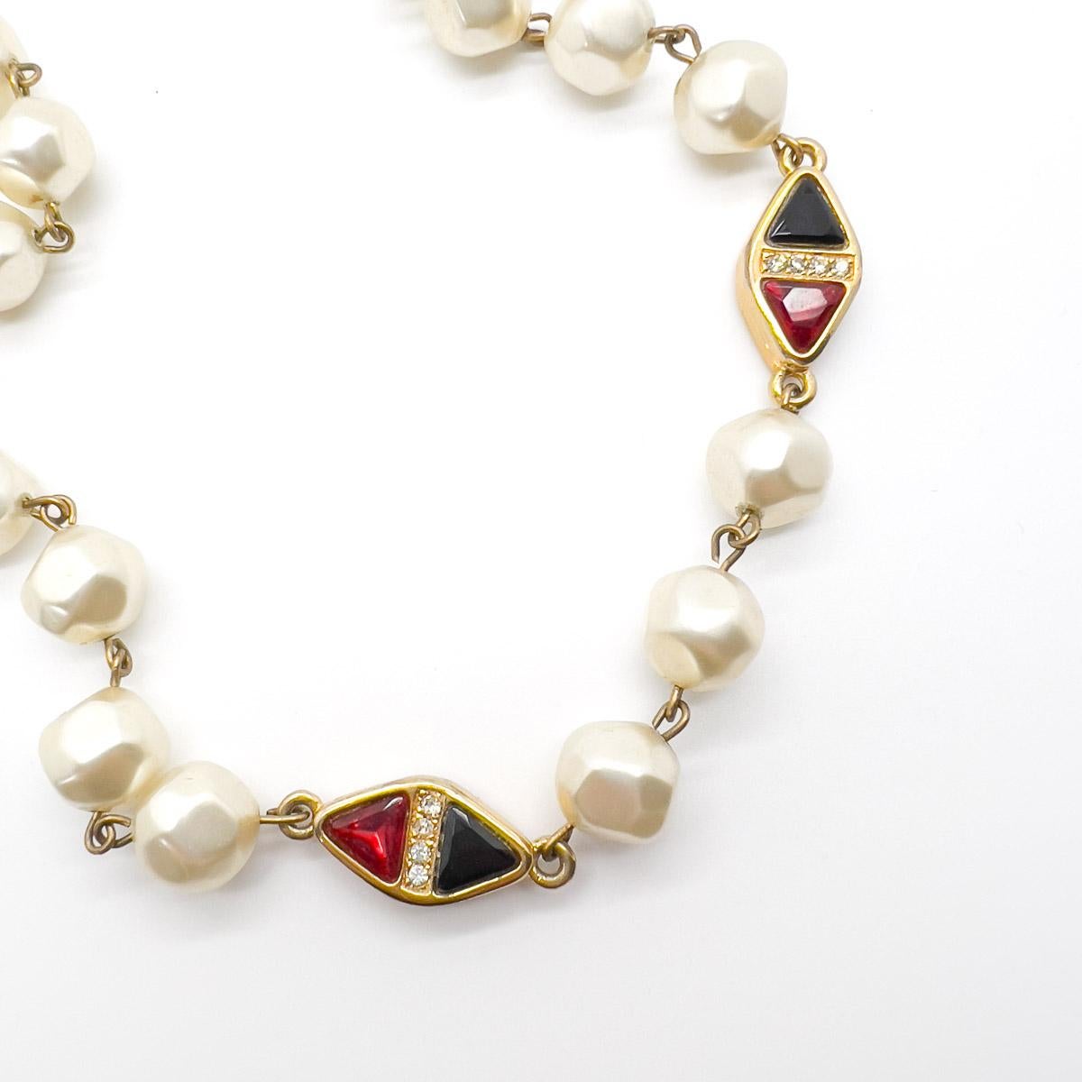 Vintage Louis Féraud Jewelled Pearl Necklace 1980s In Good Condition For Sale In Wilmslow, GB