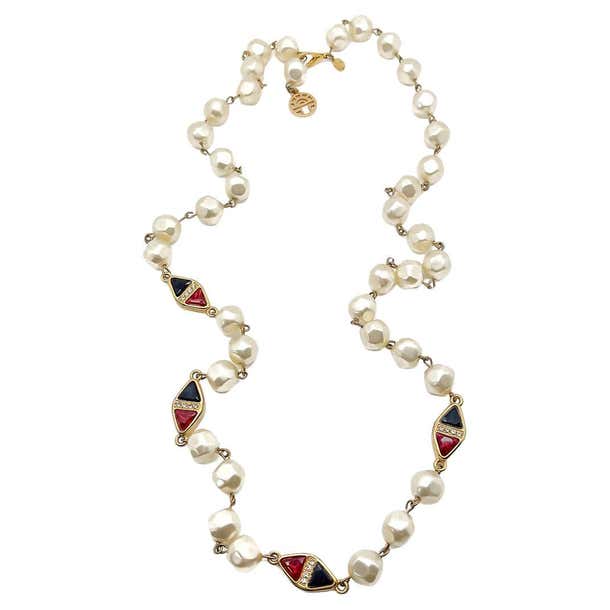 Vintage Louis Féraud Jewelled Pearl Necklace 1980s For Sale at 1stDibs
