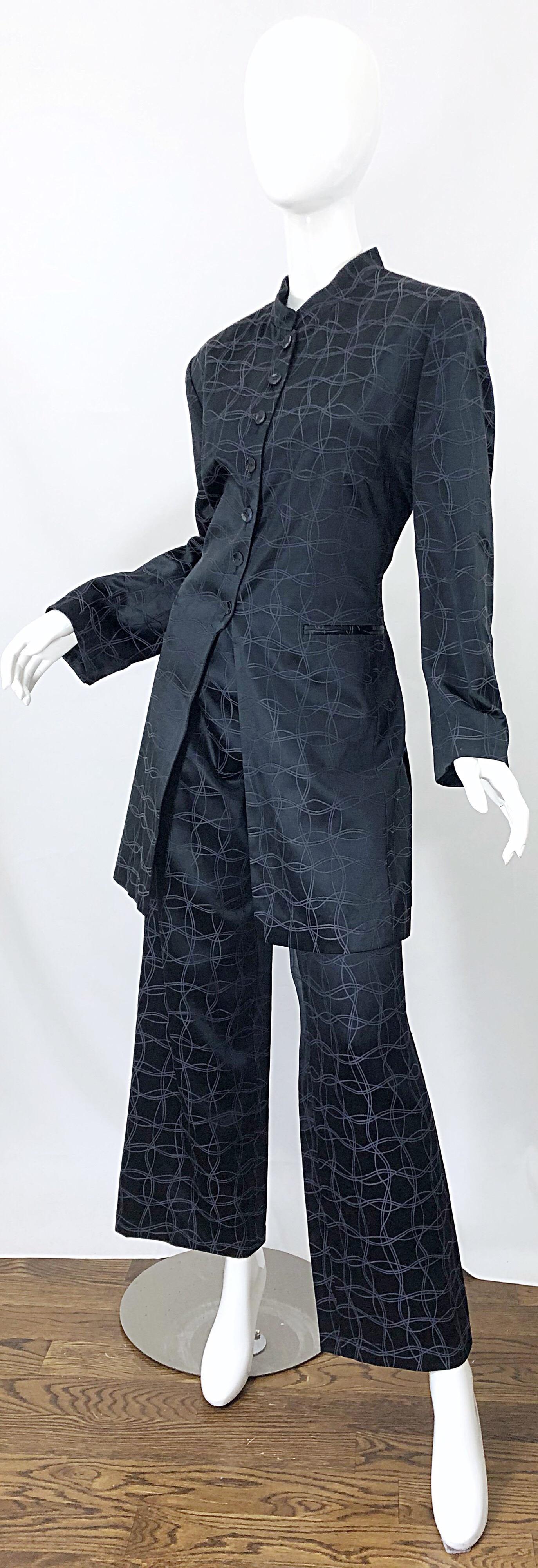 Vintage Louis Feraud Size 14 Black Silk Wide Leg Long Jacket Pant Suit In Excellent Condition In San Diego, CA
