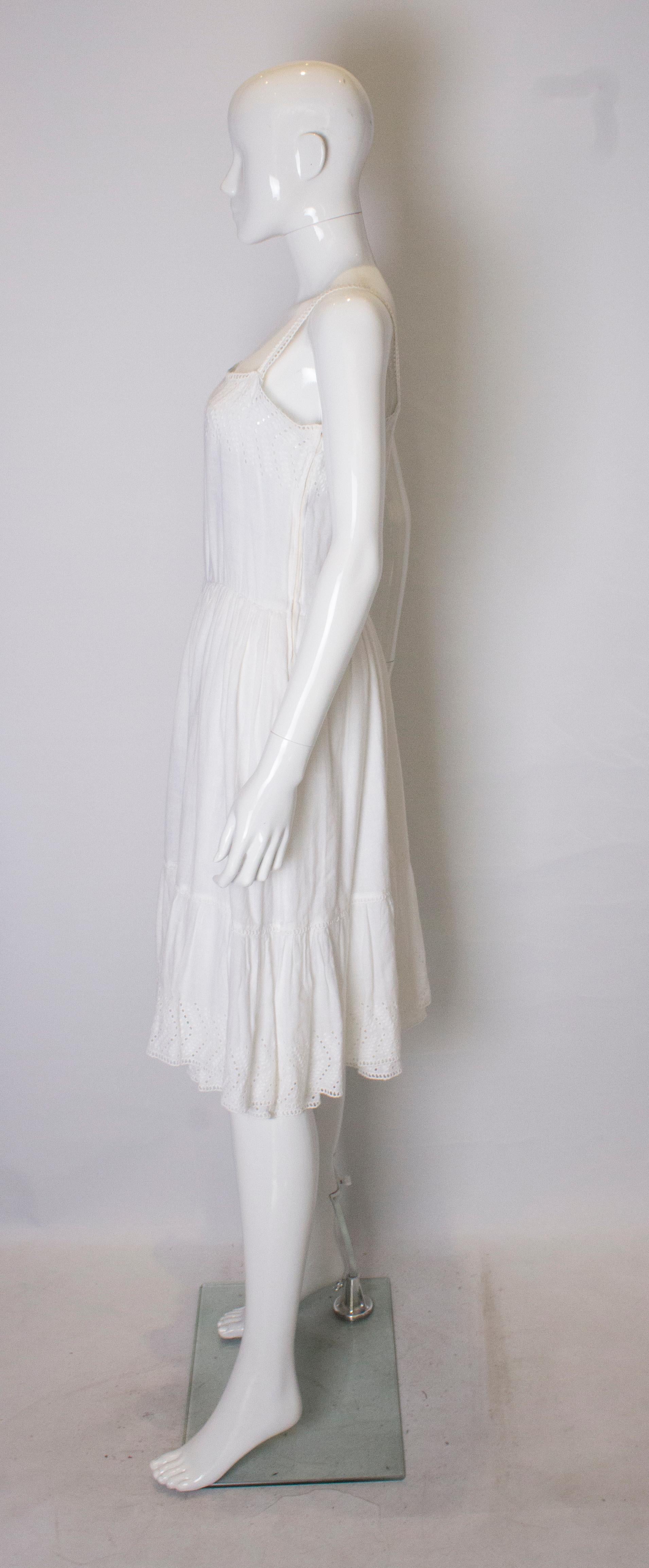 Vintage Louis Feraud White Cotton Dress In Good Condition For Sale In London, GB