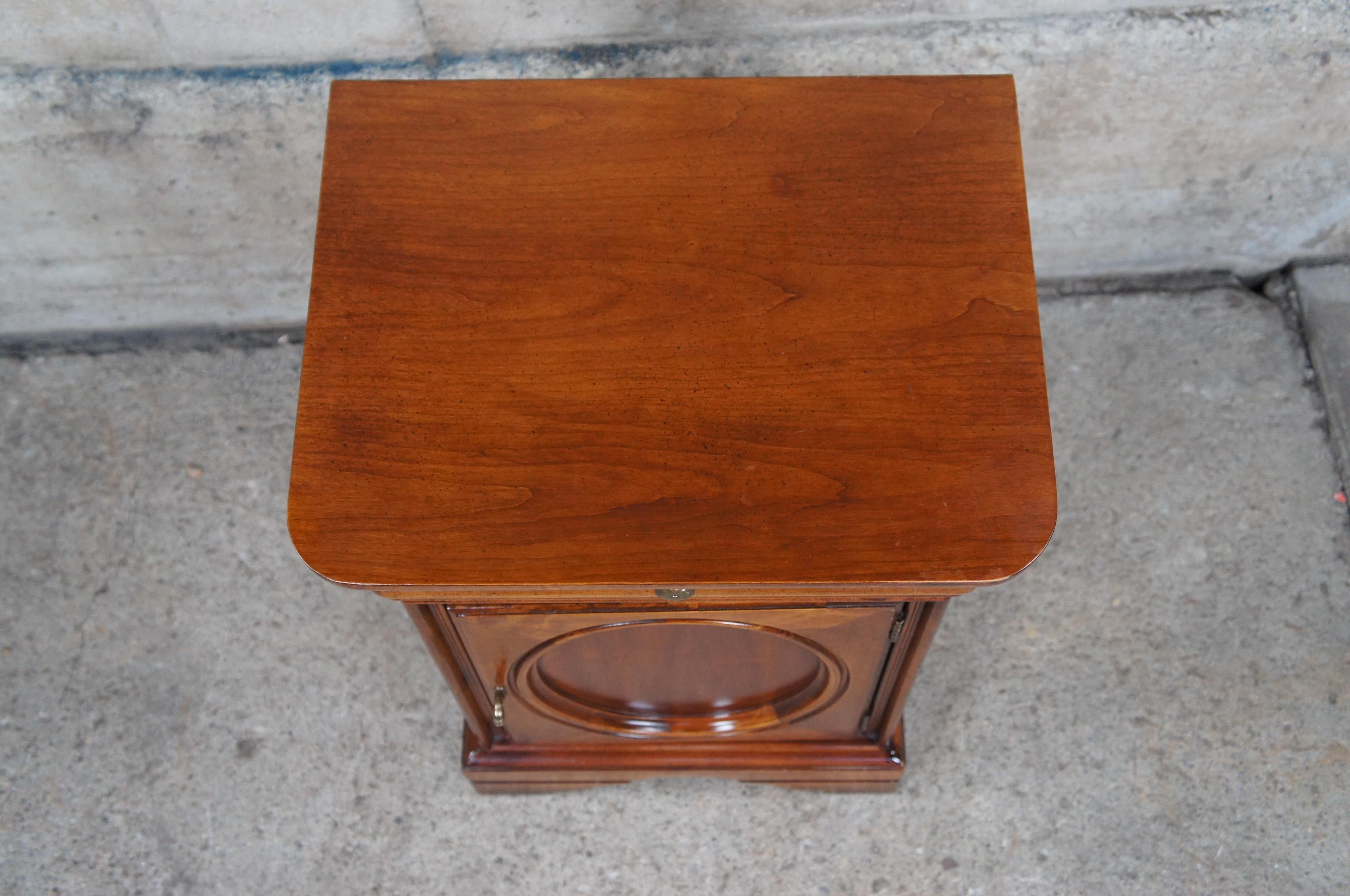 Vintage Louis Phillipe Style Cherry Nightstand Bedside End Table Pedestal 27