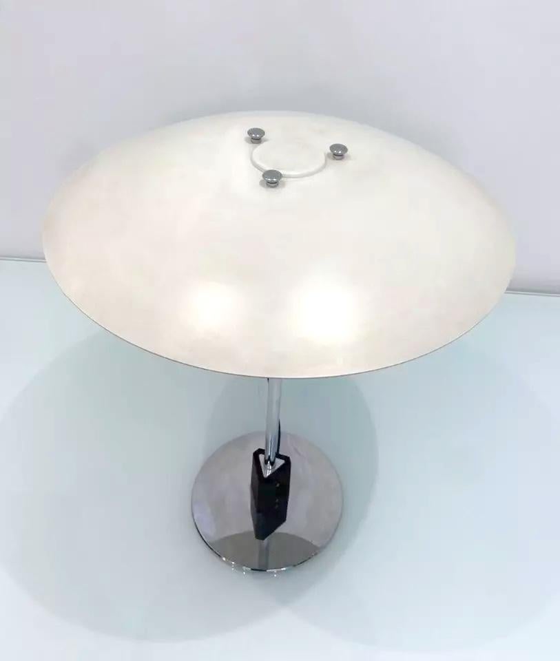 Mid-Century Modern Lampe de bureau blanche vintage Louis Poulsen modèle 4/3 en vente