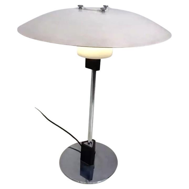 Lámpara de sobremesa vintage Louis Poulsen blanca Modelo 4/3