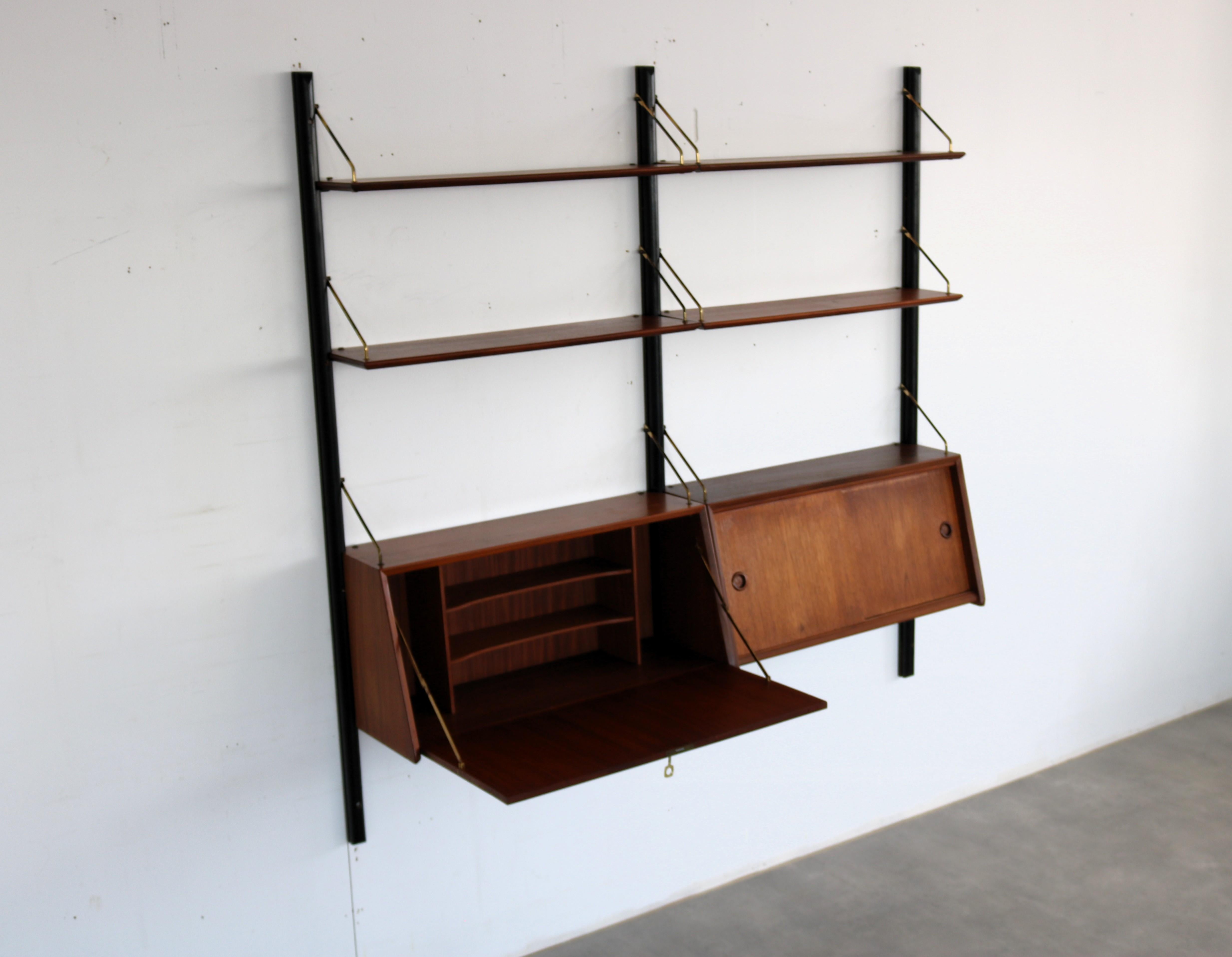 mueble alto vintage Louis Van Teeffelen para Wébé en venta 7