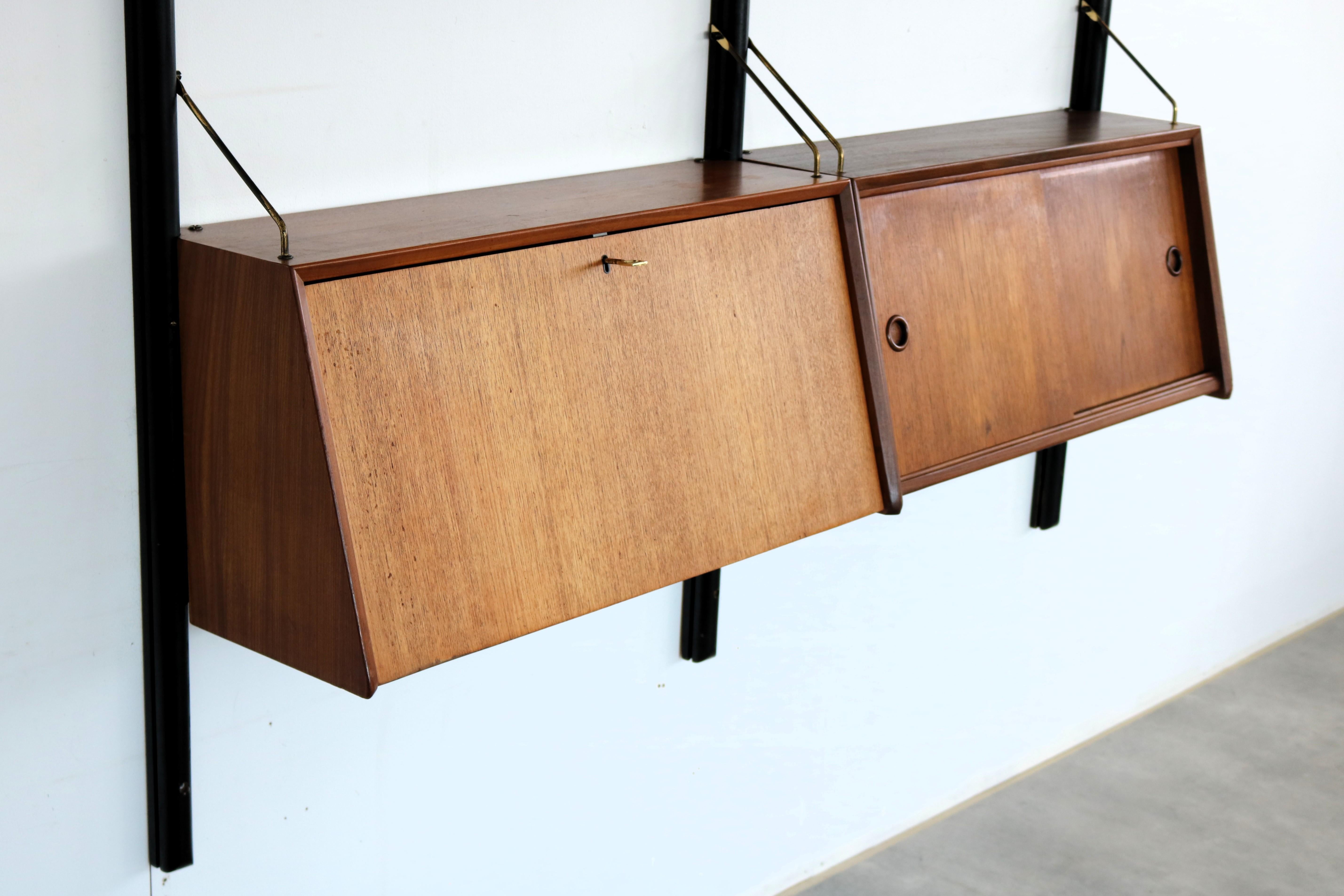 mueble alto vintage Louis Van Teeffelen para Wébé mediados del siglo XX en venta