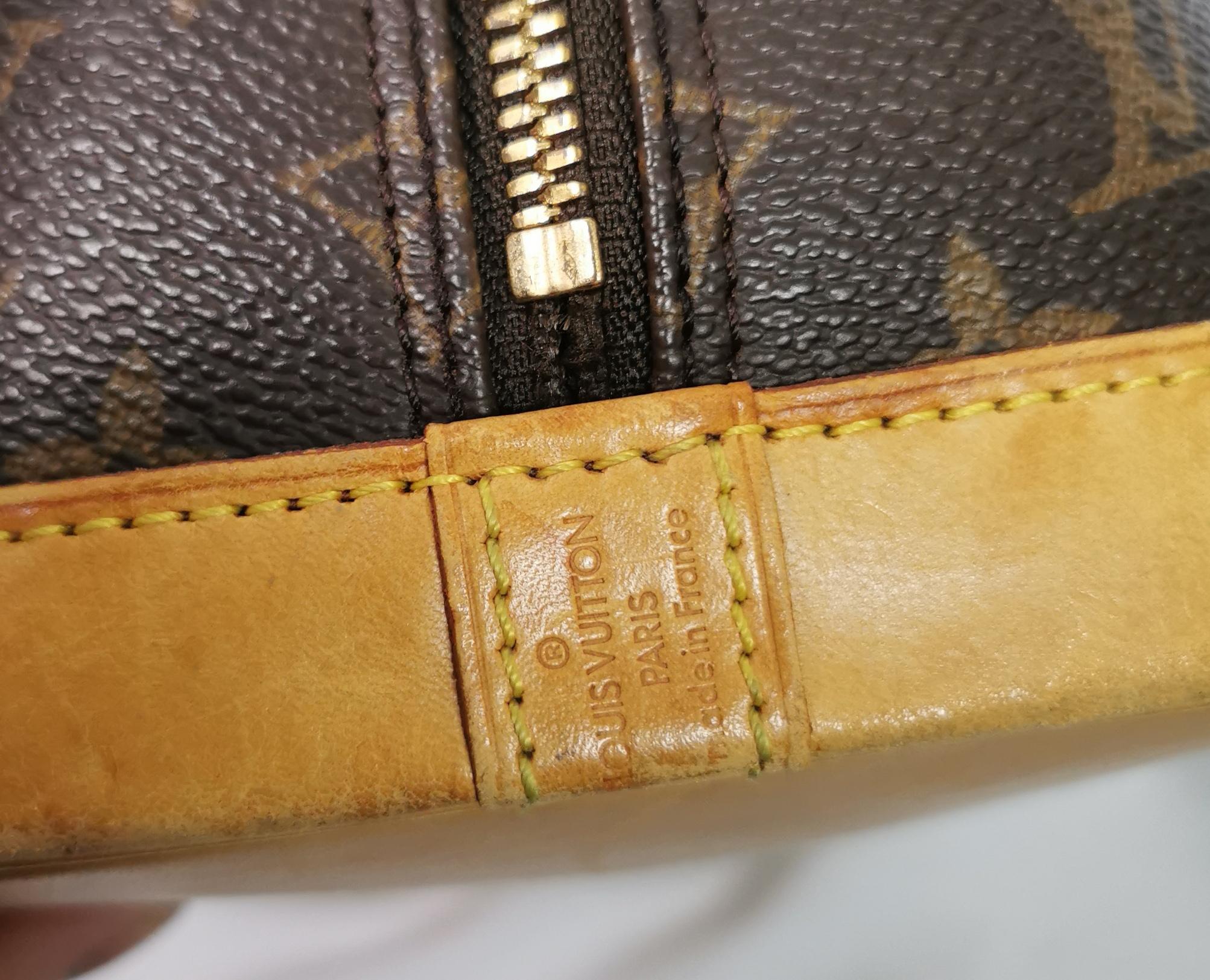 Vintage Louis Vuitton Alma MM handbag, top handle, 1998 For Sale 6