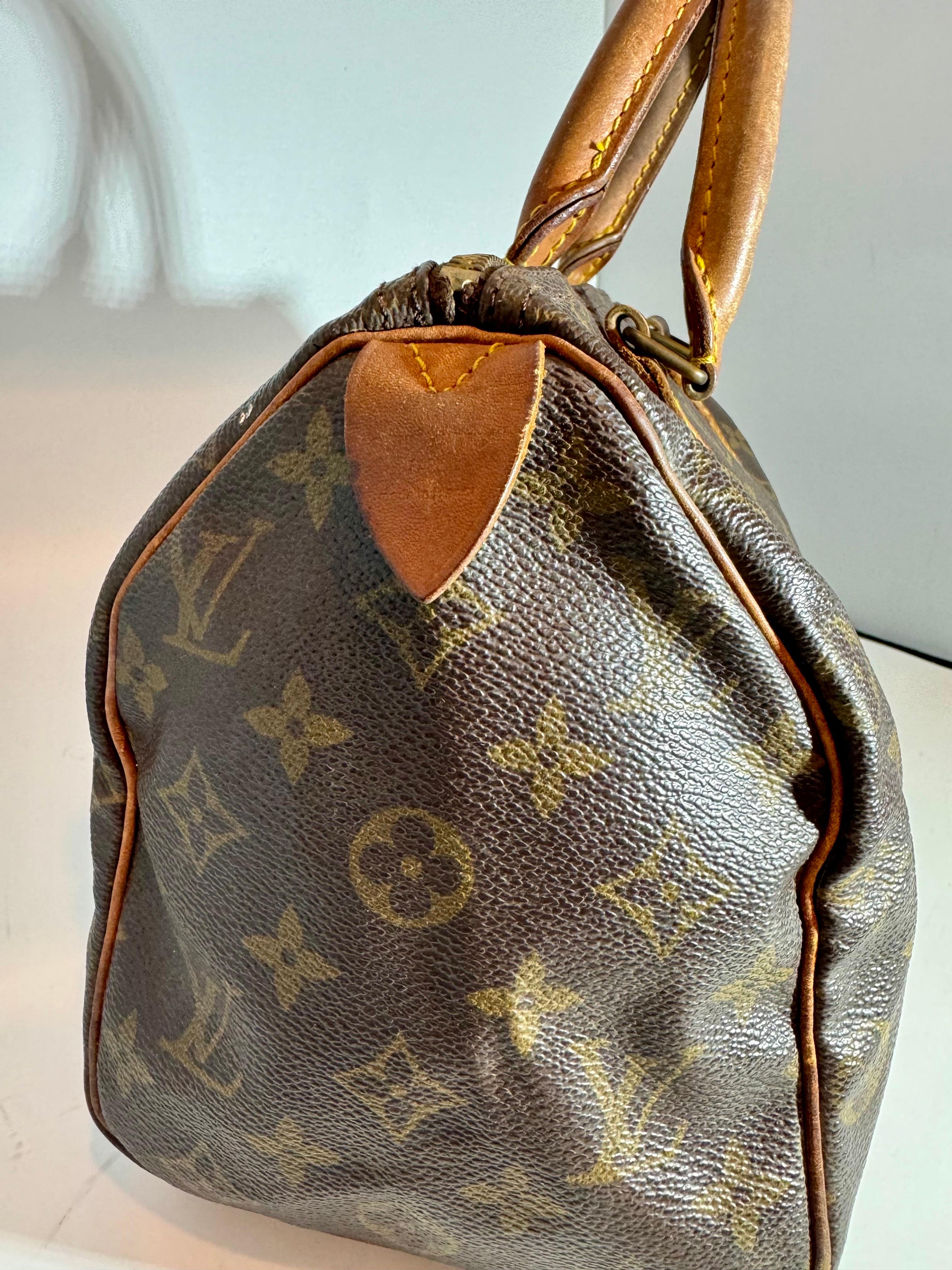 Vintage LOUIS VUITTON Brown Monogram Canvas Speedy 30,  Most popular Mini Bag For Sale 5