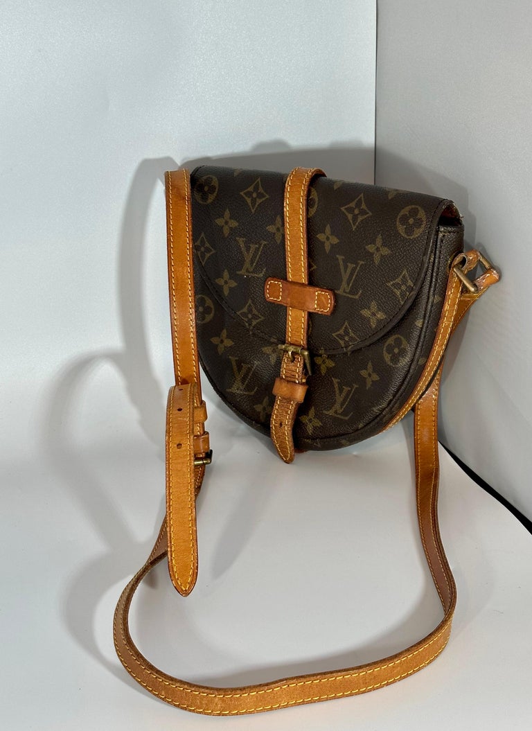 Vintage Louis Vuitton Chantilly PM Monogram Leather Crossbody Bag For Sale  at 1stDibs