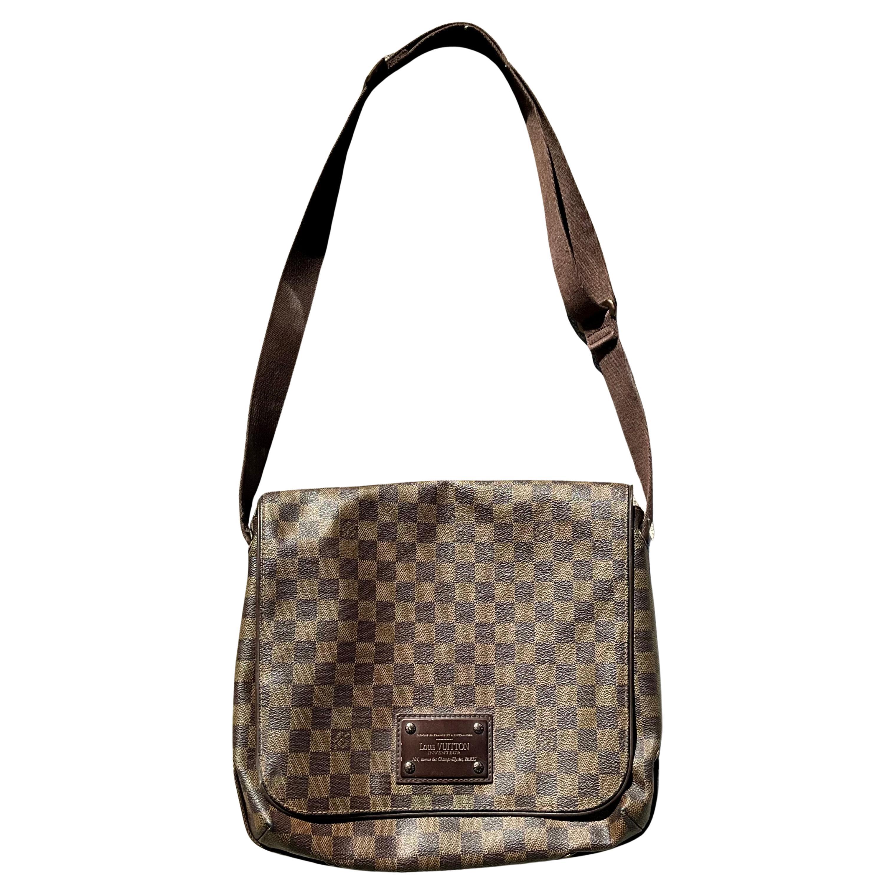 Vintage Louis Vuitton Damier Ebene Messenger Bag For Sale
