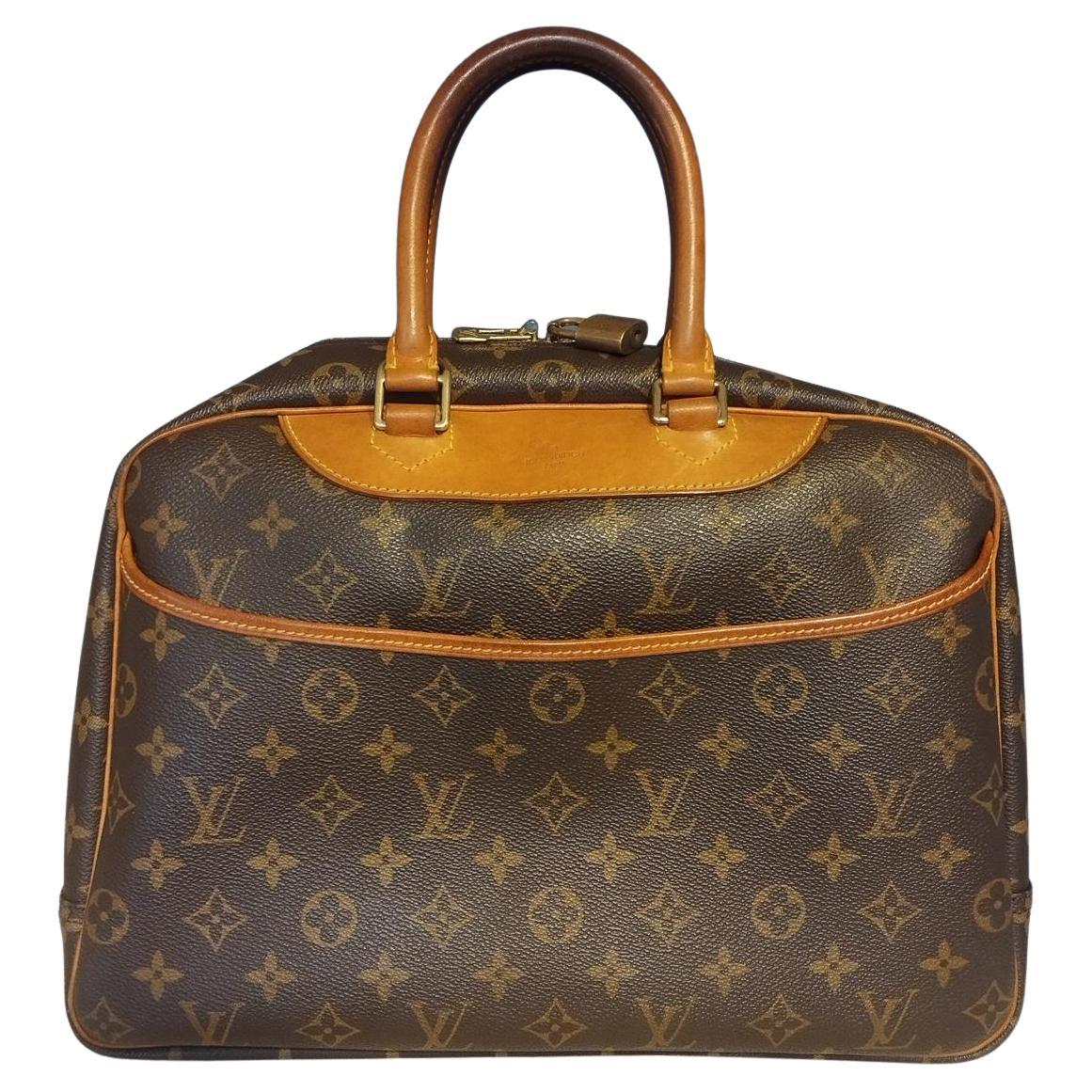 Vintage Louis Vuitton Deauville Monogram For Sale