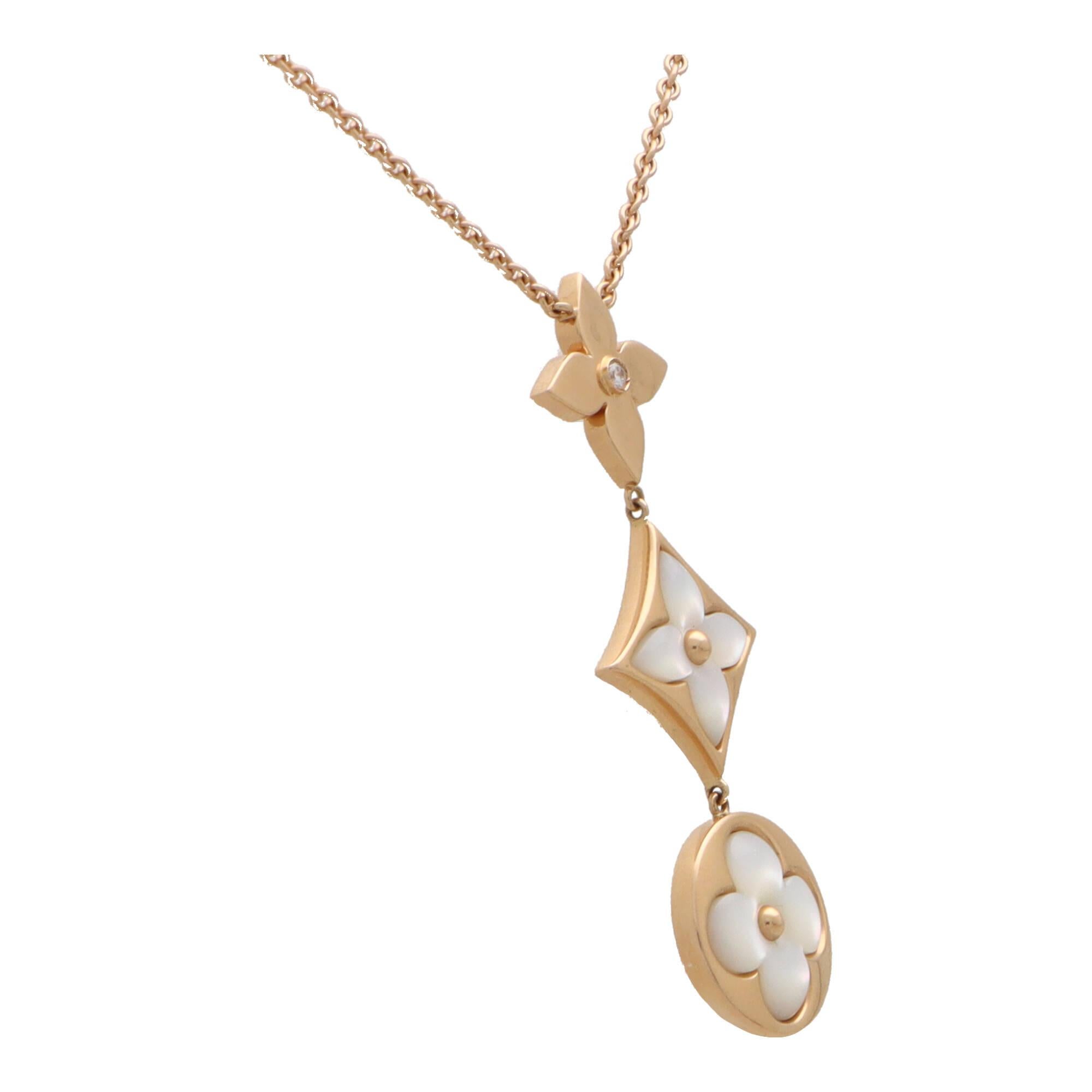 Vintage Louis Vuitton Diamant- und Perlmutt-Halskette 'Blossom Lariat' (Moderne) im Angebot