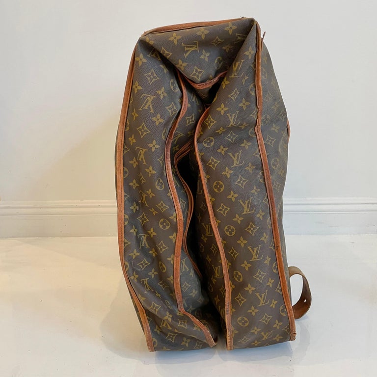 Vintage Louis Vuitton garment bag - Antiques by DOMM