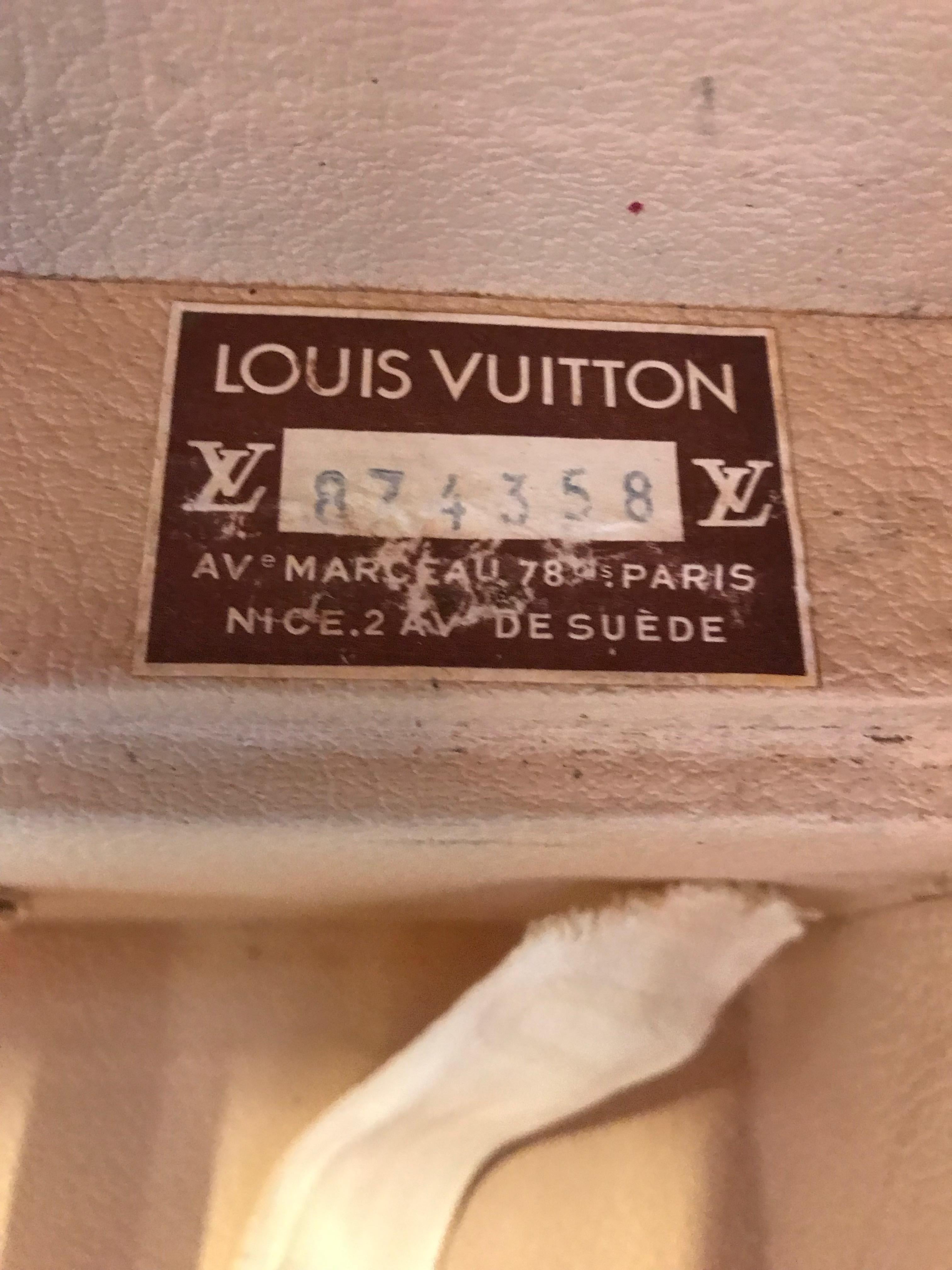 Vintage Louis Vuitton Hard Suitcase, 1920s 8