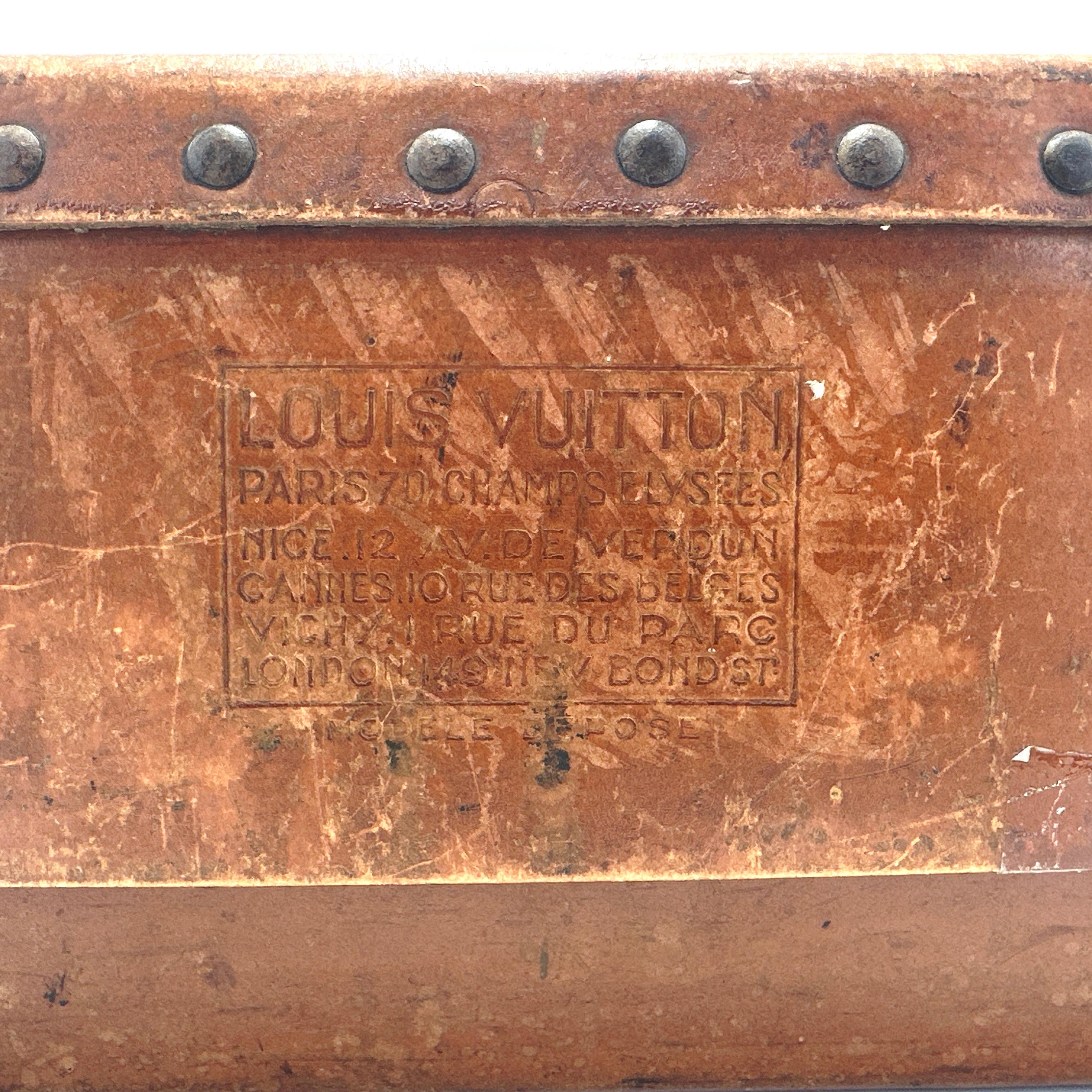 Vintage LOUIS VUITTON MARMOTTE Sample Box For Sale 4