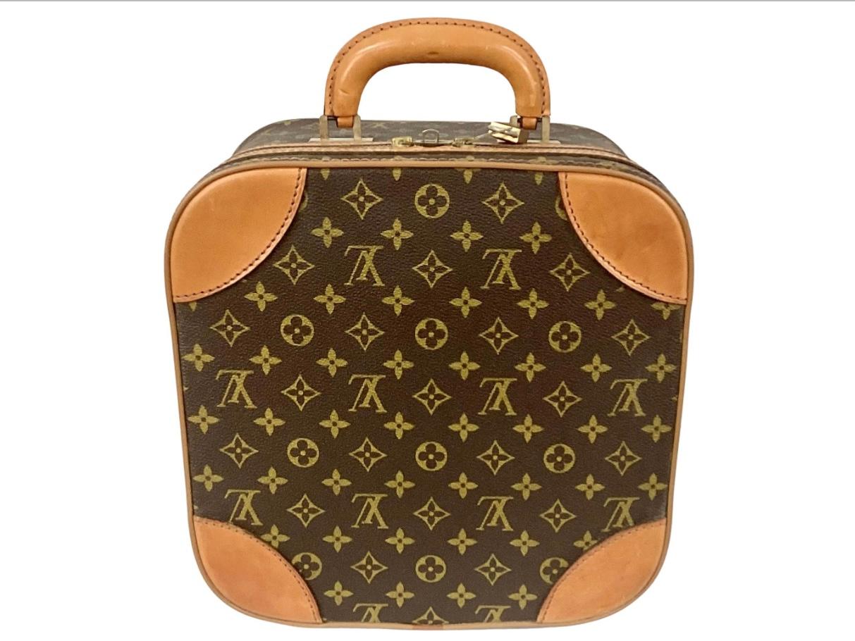 Vintage Louis Vuitton Monogram Cosmetics Bag 2
