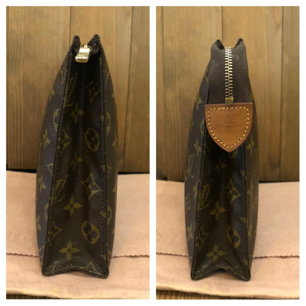 Vintage LOUIS VUITTON Monogram Pouche Toilette 26 Clutch Bag In Good Condition In Bangkok, TH