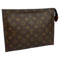 1980s Vintage LOUIS VUITTON Monogram Pouche Toilette 26 Clutch Bag