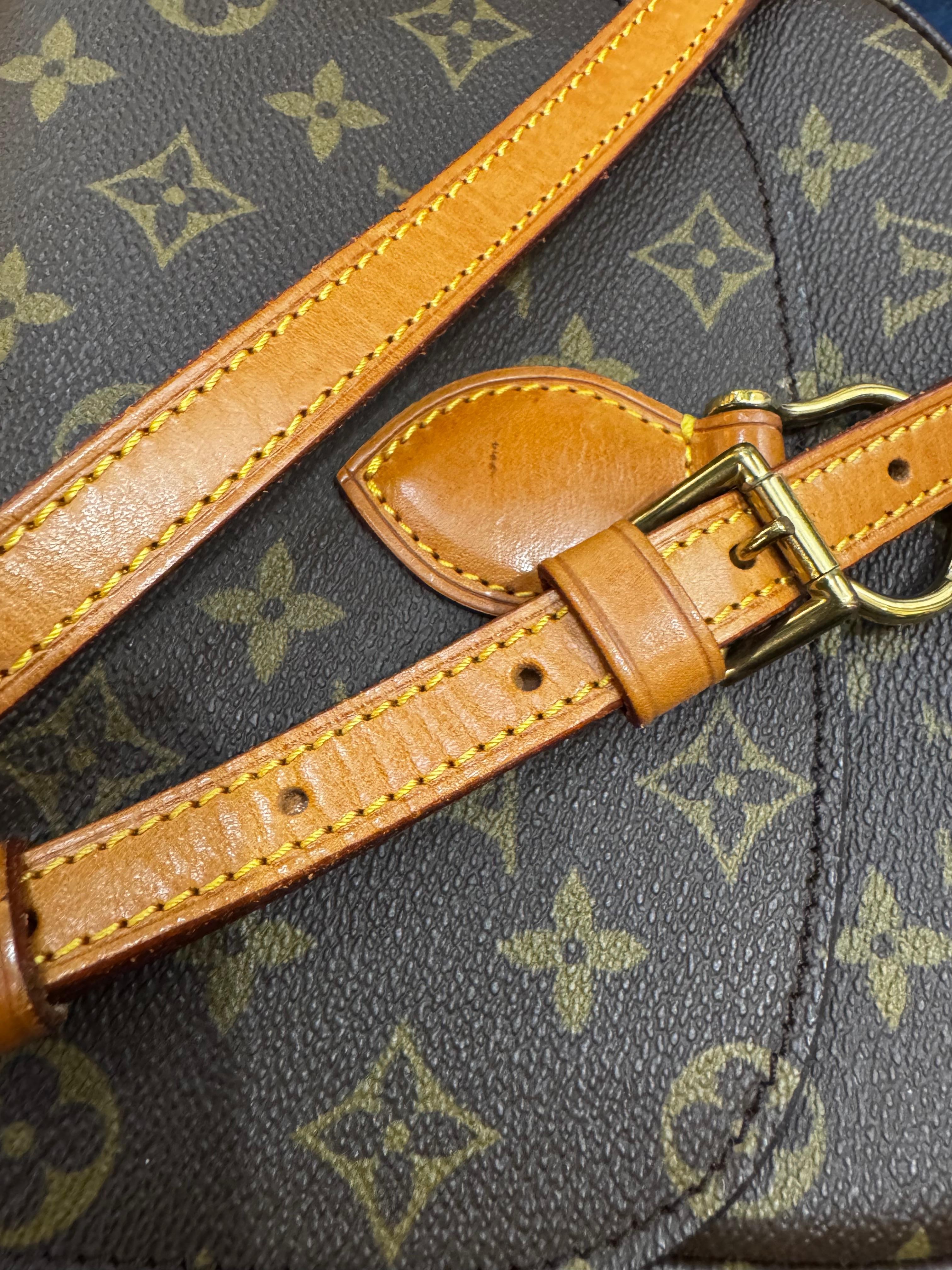 Sac à main vintage LOUIS VUITTON Monogram Saint Cloud MM en vente 3