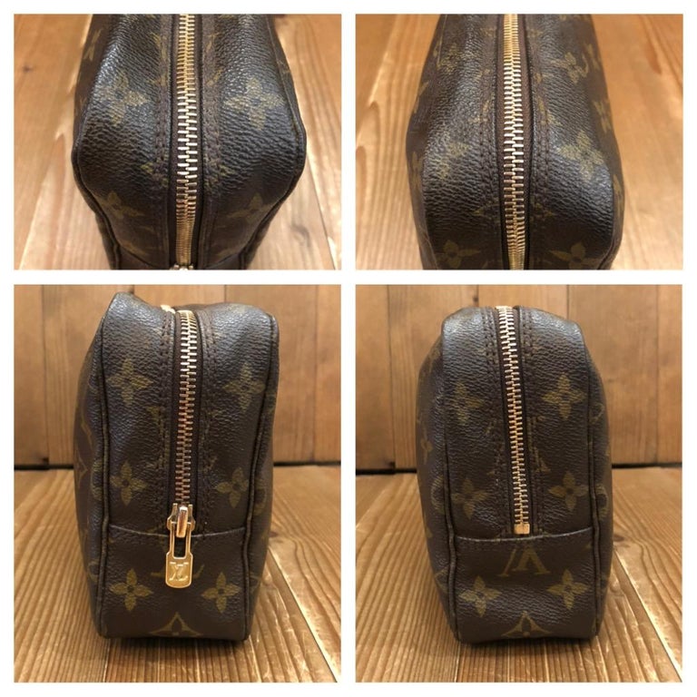 Vintage LOUIS VUITTON Monogram Trousse 23 Cosmetic Pouch Clutch Bag For  Sale at 1stDibs