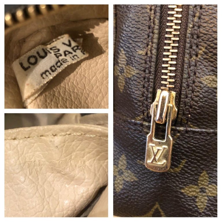 Vintage LOUIS VUITTON Monogram Trousse 23 Cosmetic Pouch Clutch Bag For
