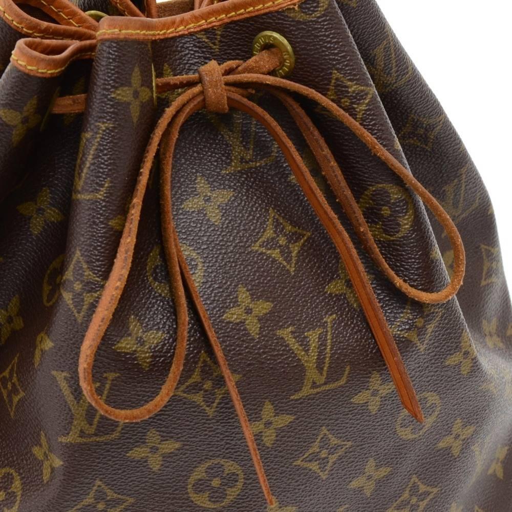 Women's Vintage Louis Vuitton Petit Noe Monogram Canvas Shoulder Bag 