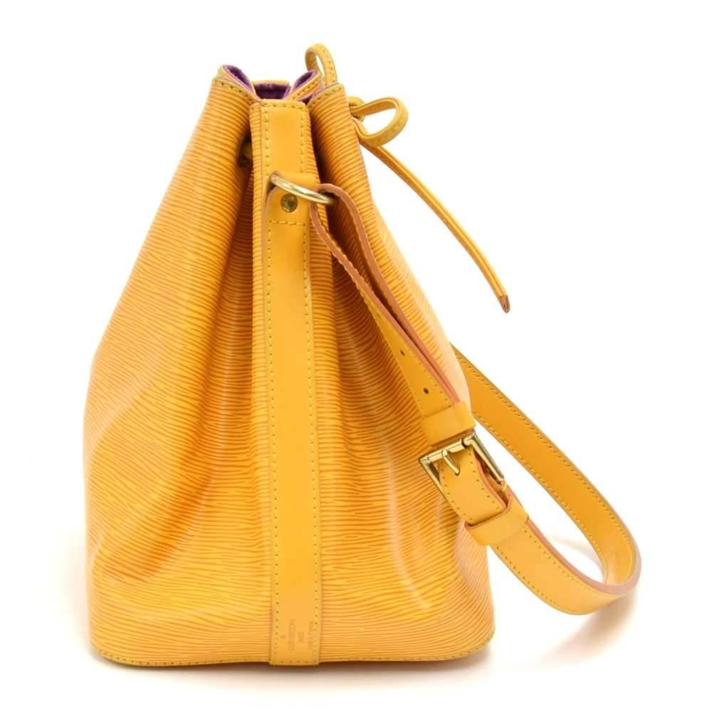 Women's Vintage Louis Vuitton Petit Noe Yellow Epi Leather Shoulder Bag 