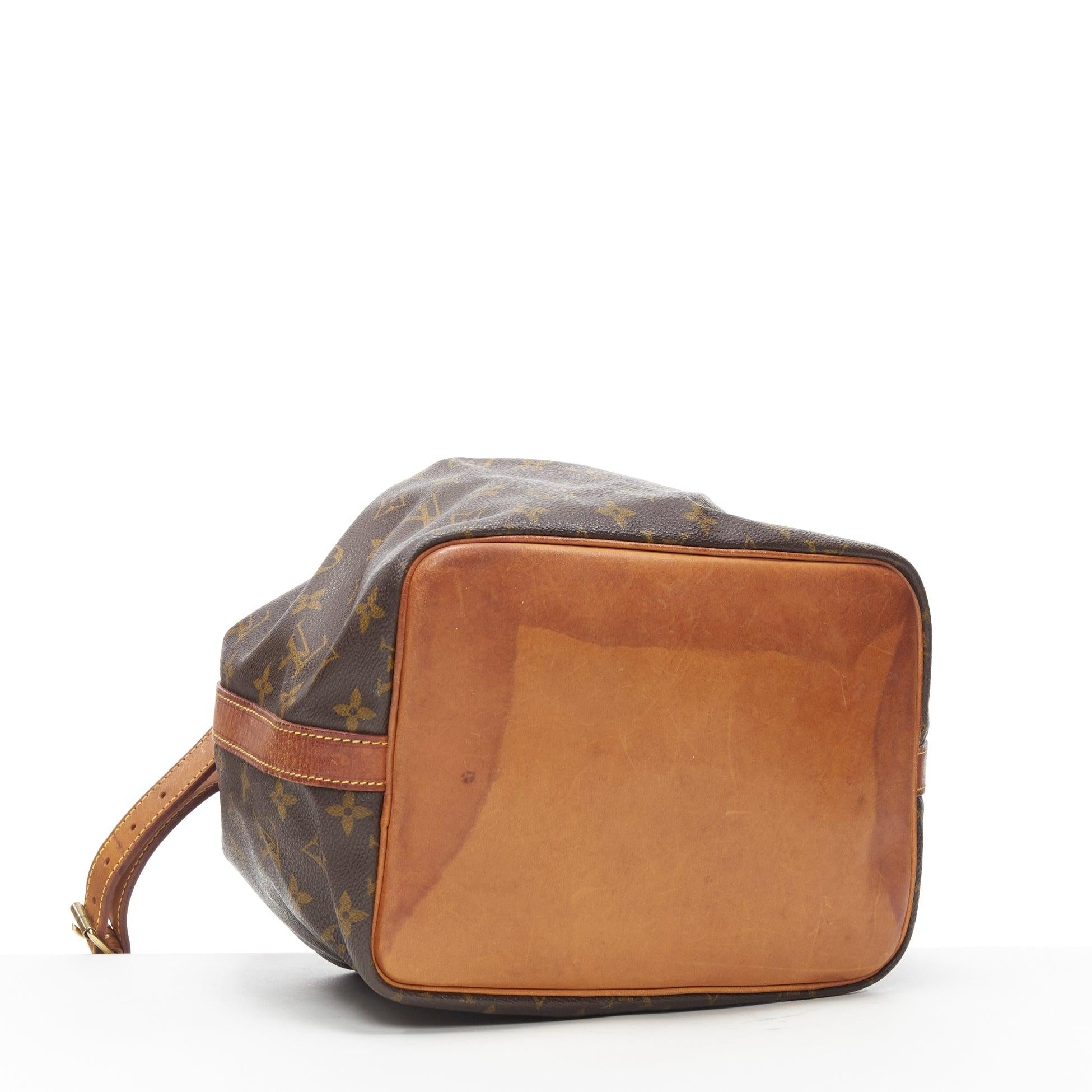 LOUIS VUITTON Petite Noe Bucket Bag aus braunem Segeltuch mit Monogramm und Kordelzug im Angebot 2