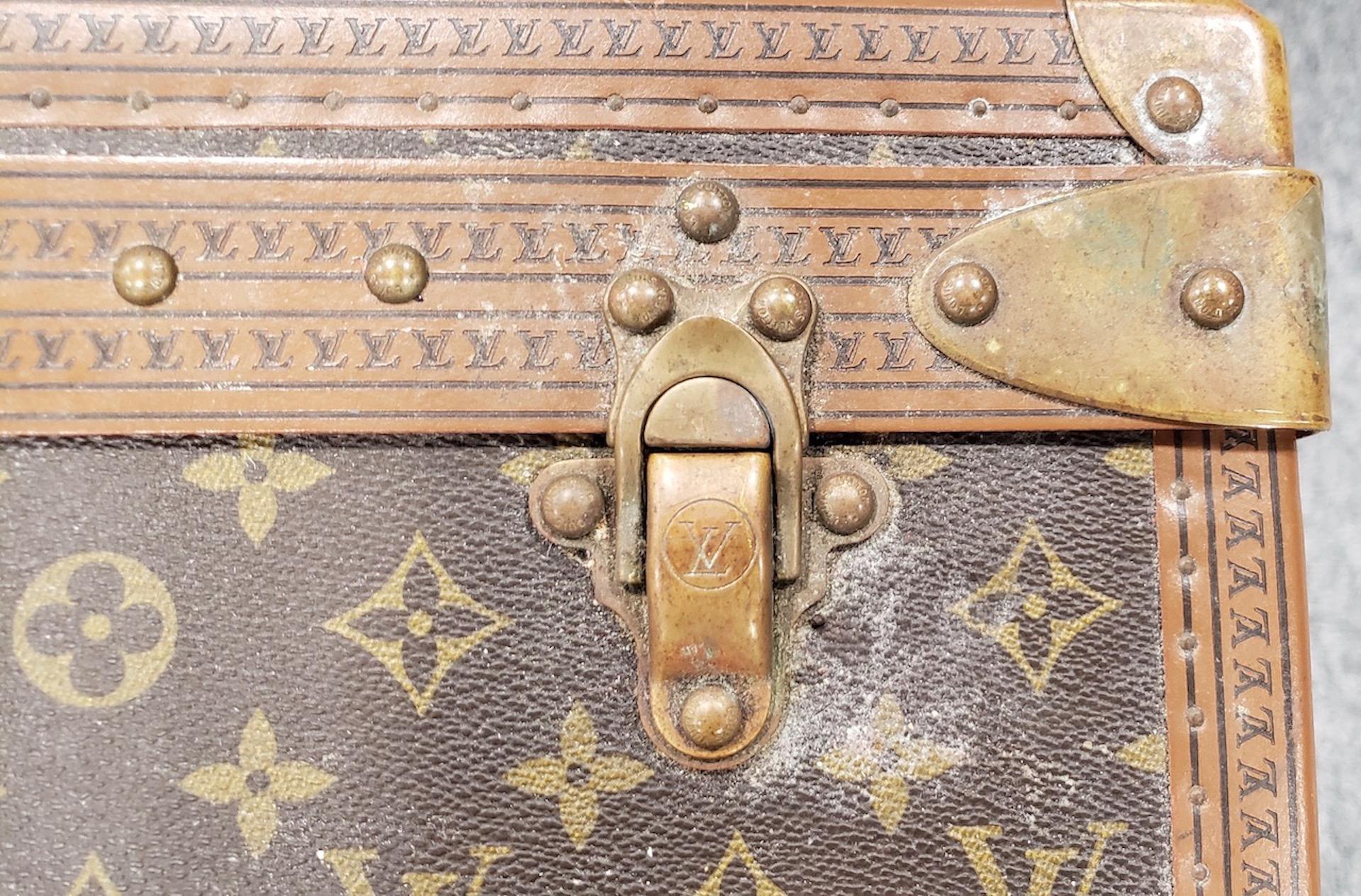 Minimalist Vintage Louis Vuitton Signature Brown Leather Embossed Trunk, 20th Century