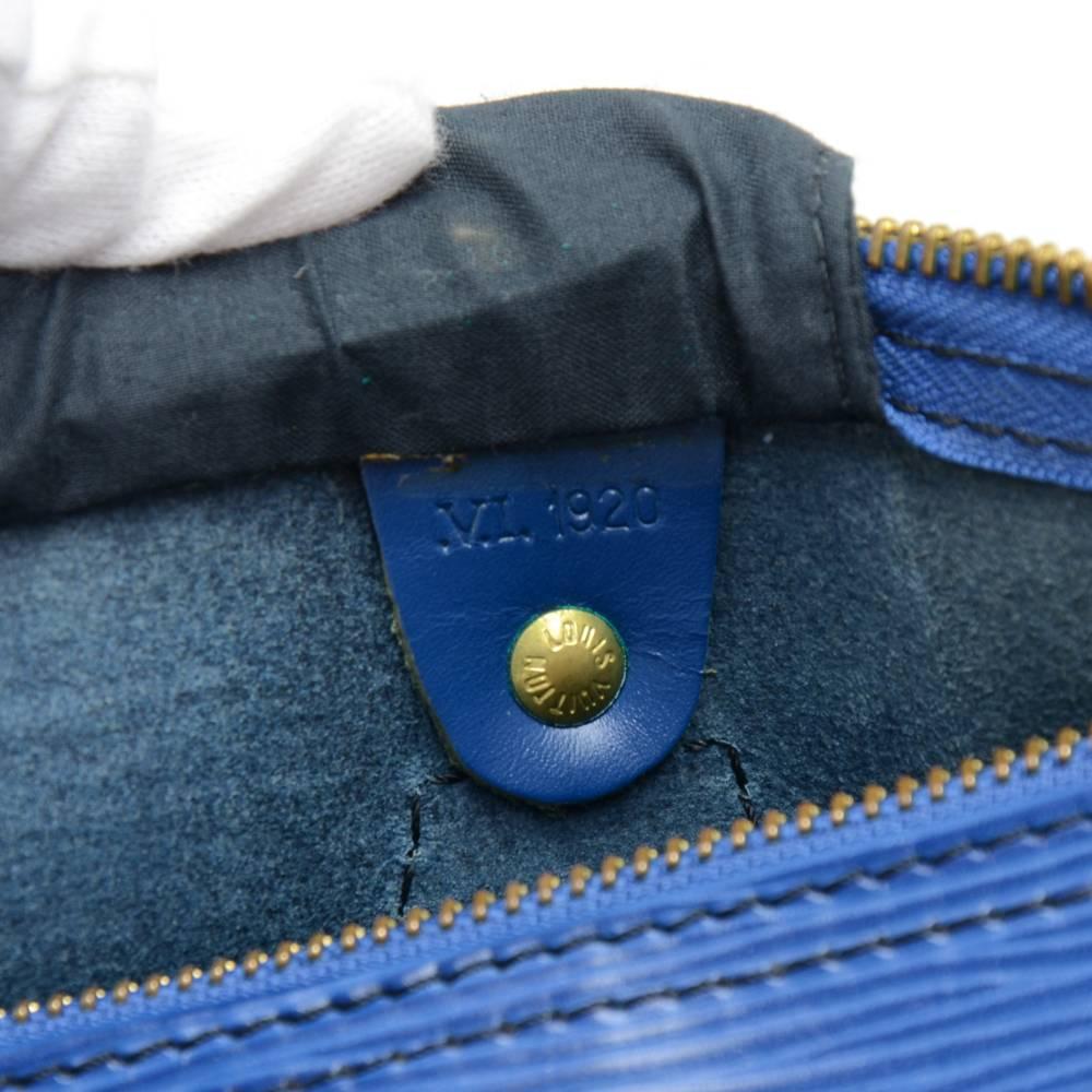 Louis Vuitton Vintage Speedy 30 Blue Epi Leather City Hand Bag  4