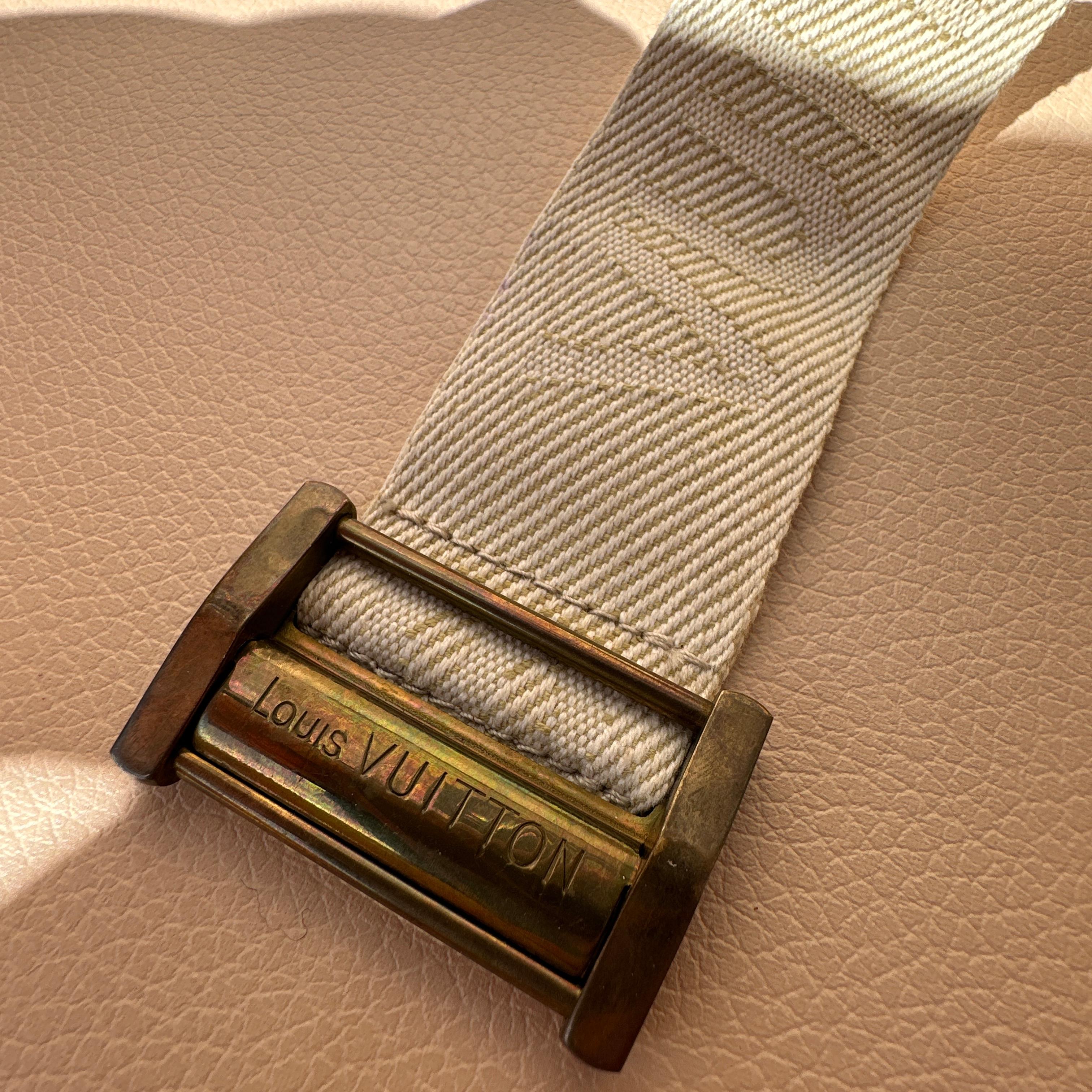 Vintage Louis Vuitton Stratos 70 Geheimschloss-Anzug mit Riemen 14