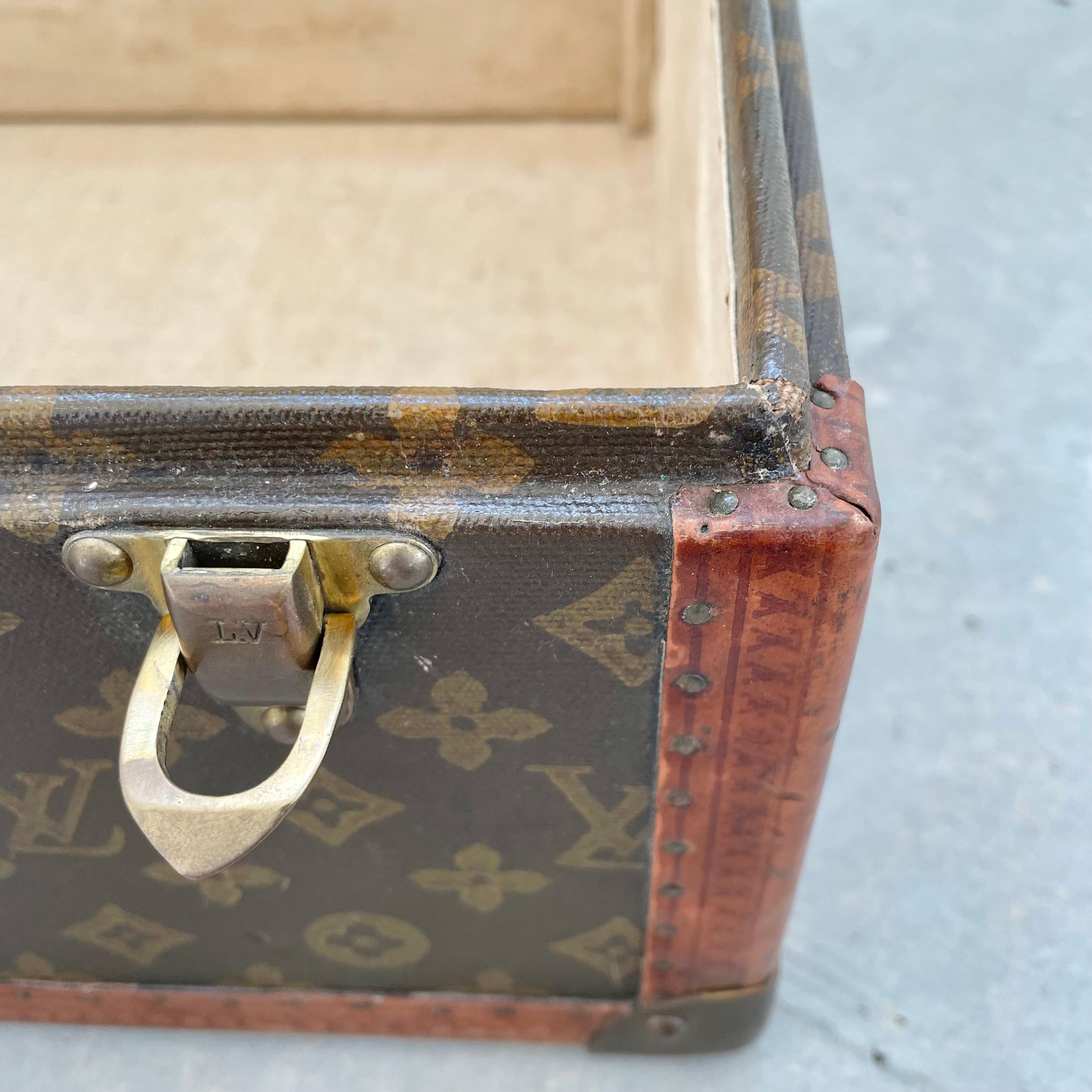 Vintage Louis Vuitton Trunk For Sale 8