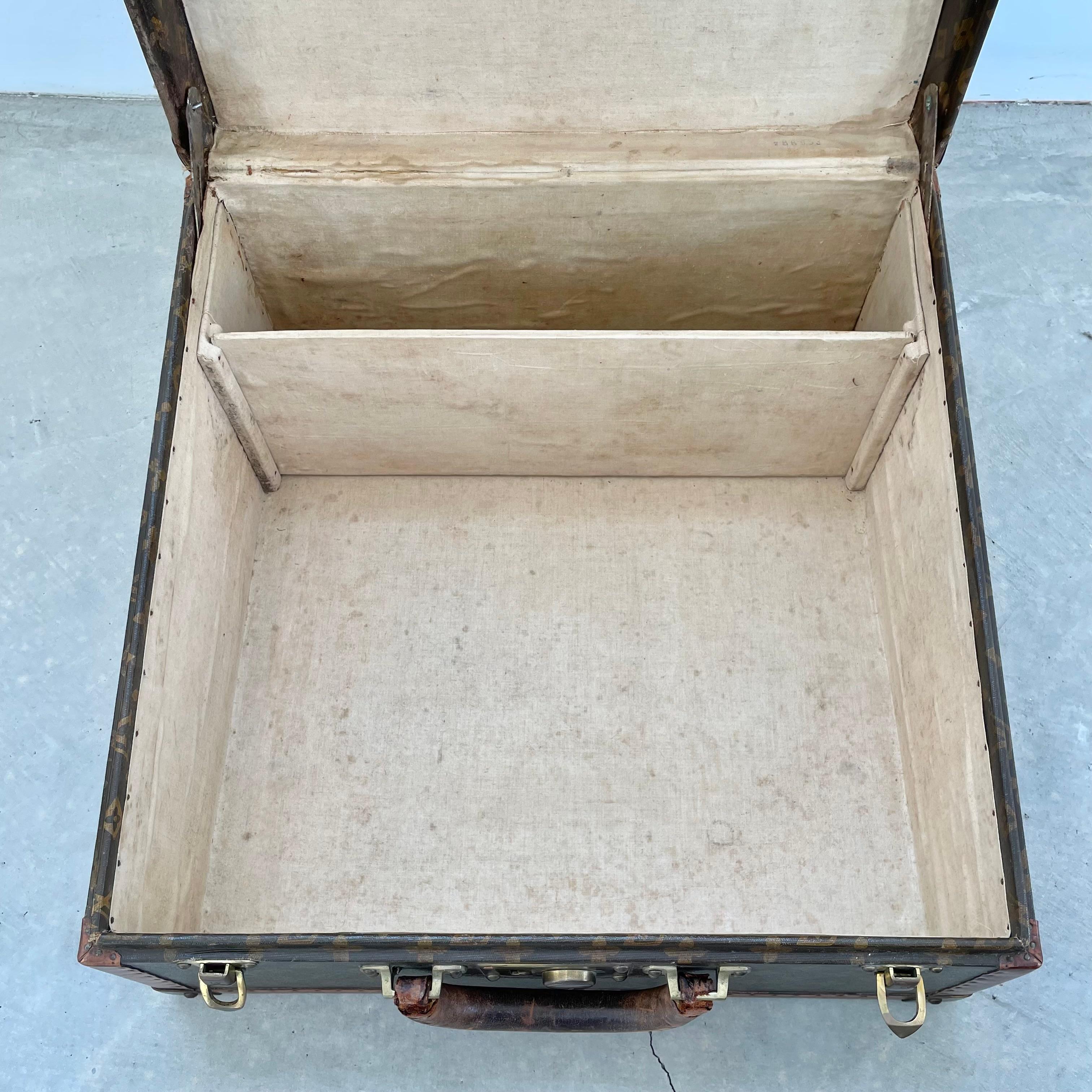 Vintage Louis Vuitton Trunk For Sale 9