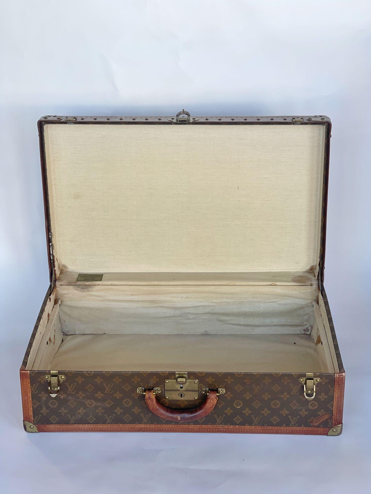 French Vintage Louis Vuitton Trunk For Sale