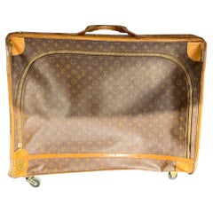 Baule XL Louis Vuitton d'epoca con rotelle