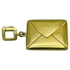 Retro Louis Vuitton Yellow Gold Envelope Charm 