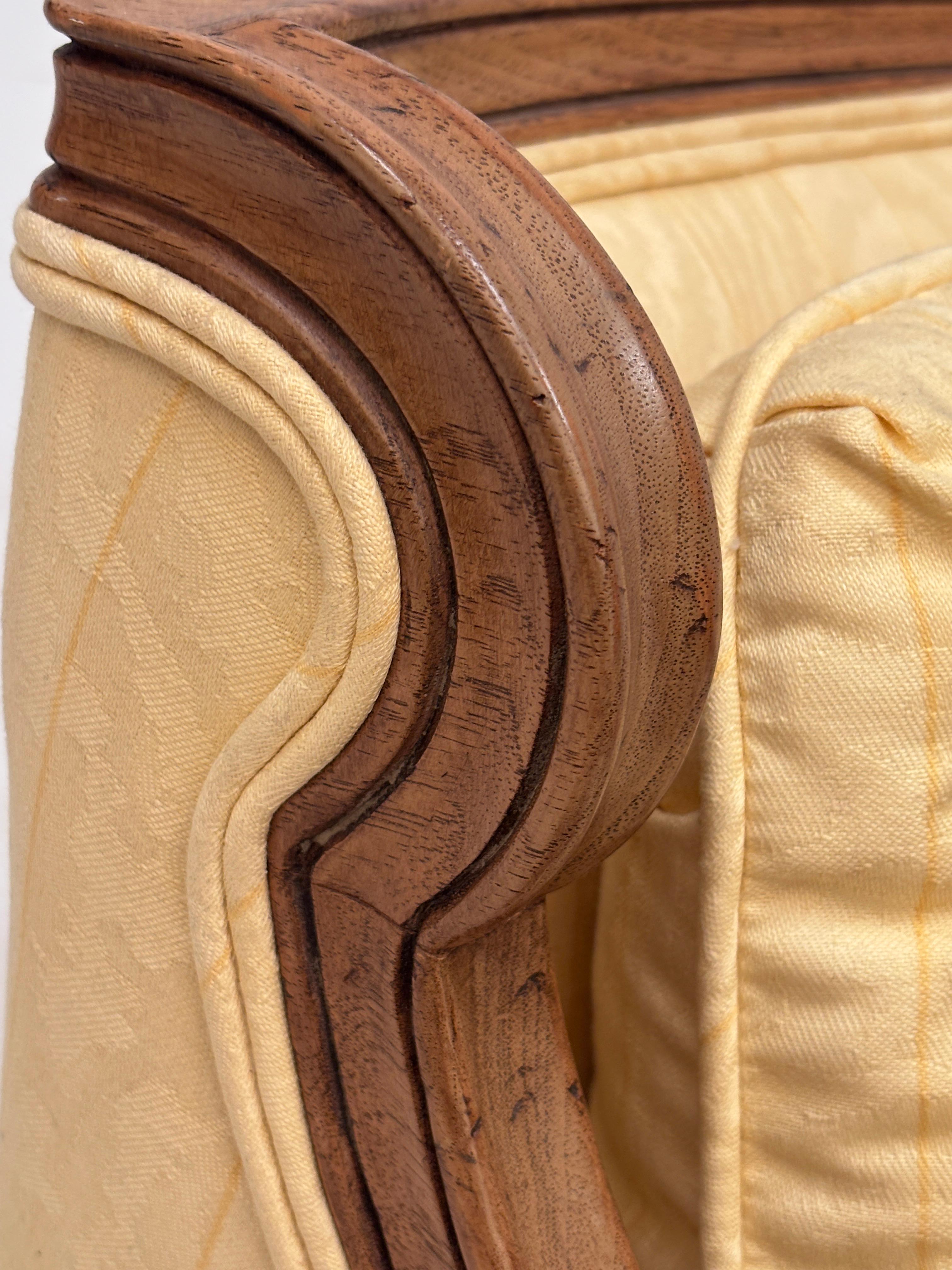 Vintage Louis XV-Style Bergere Armchairs with Walnut Frame en venta 6