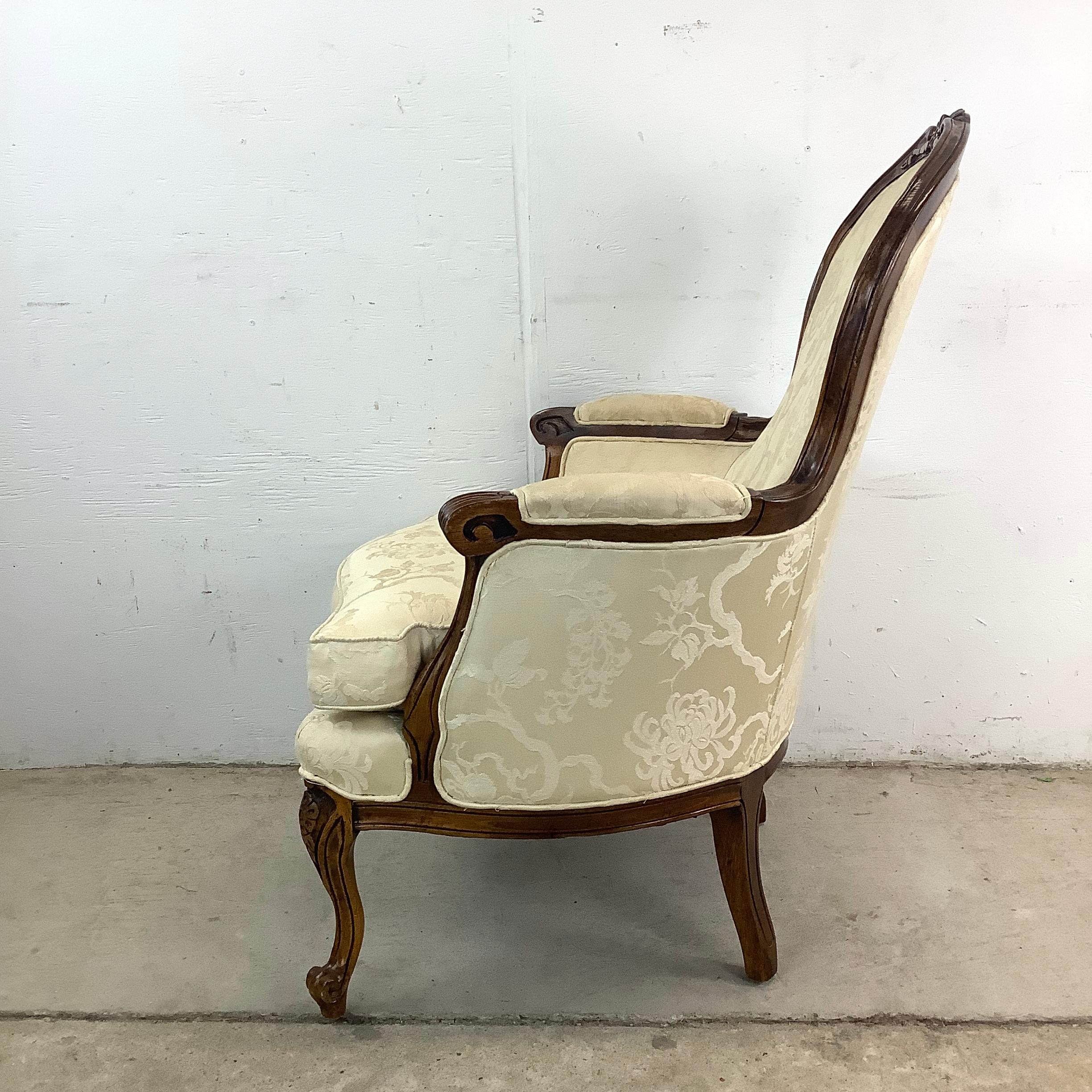 Vintage Louis XV Style Bergere Chair by Bernhardt Furniture For Sale 5