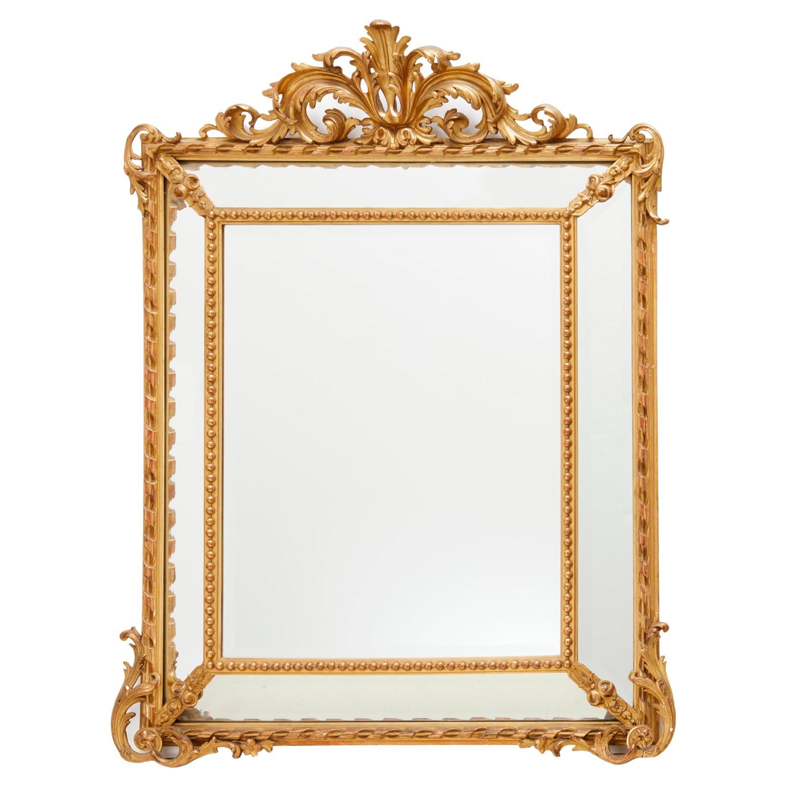 Vintage Louis XV Stil Giltwood Pier Spiegel mit Acanthus Crest, abgeschrägte Glas im Angebot