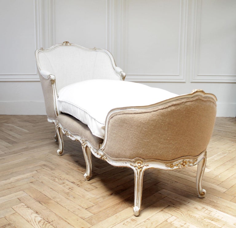 Vintage Louis XV Style Painted and Upholstered Linen Chaise Lounge at