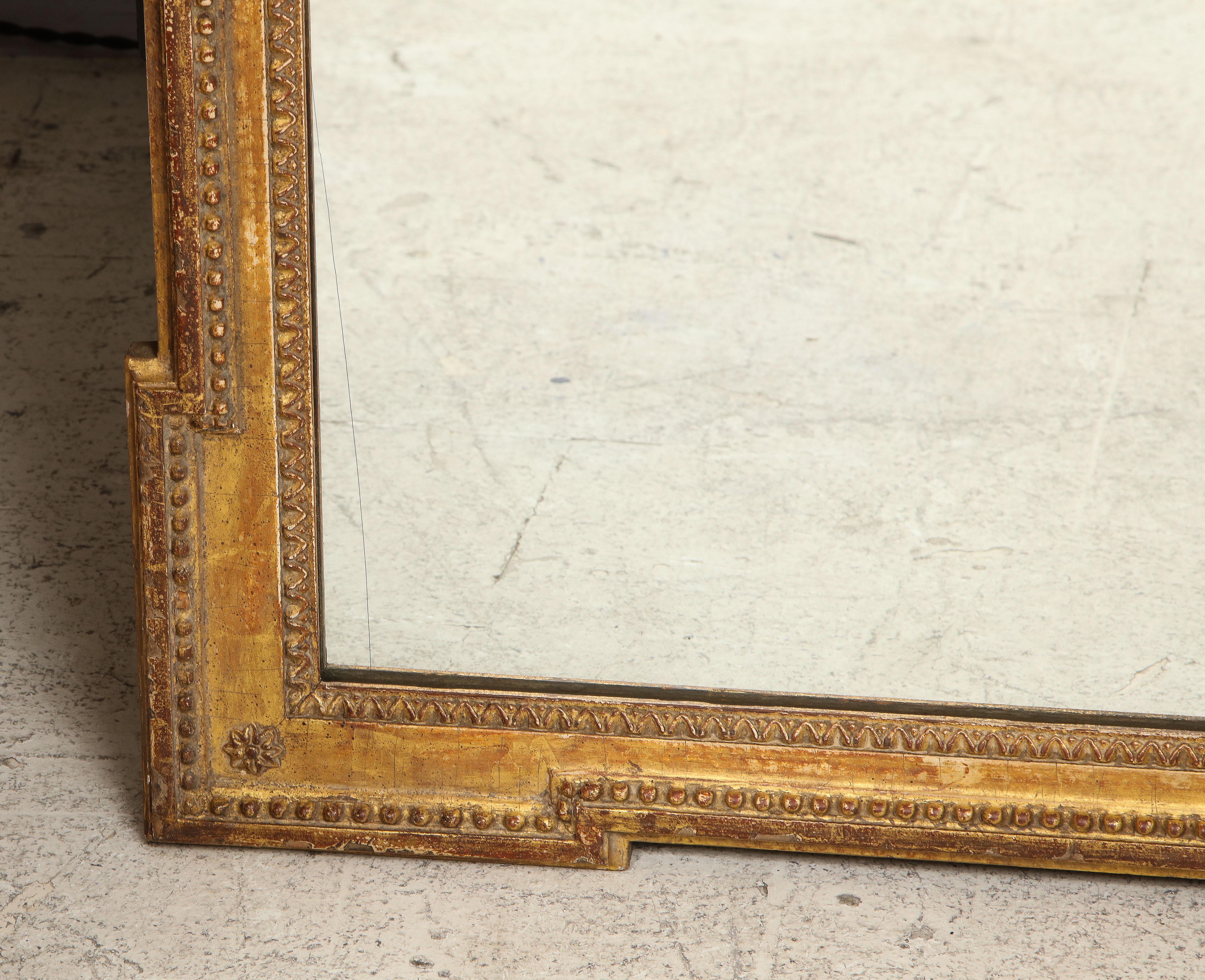 20th Century Vintage Louis XVI Style Giltwood Mirror