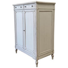 Armoire en lin vintage de style Louis XVI avec tiroirs à commodes