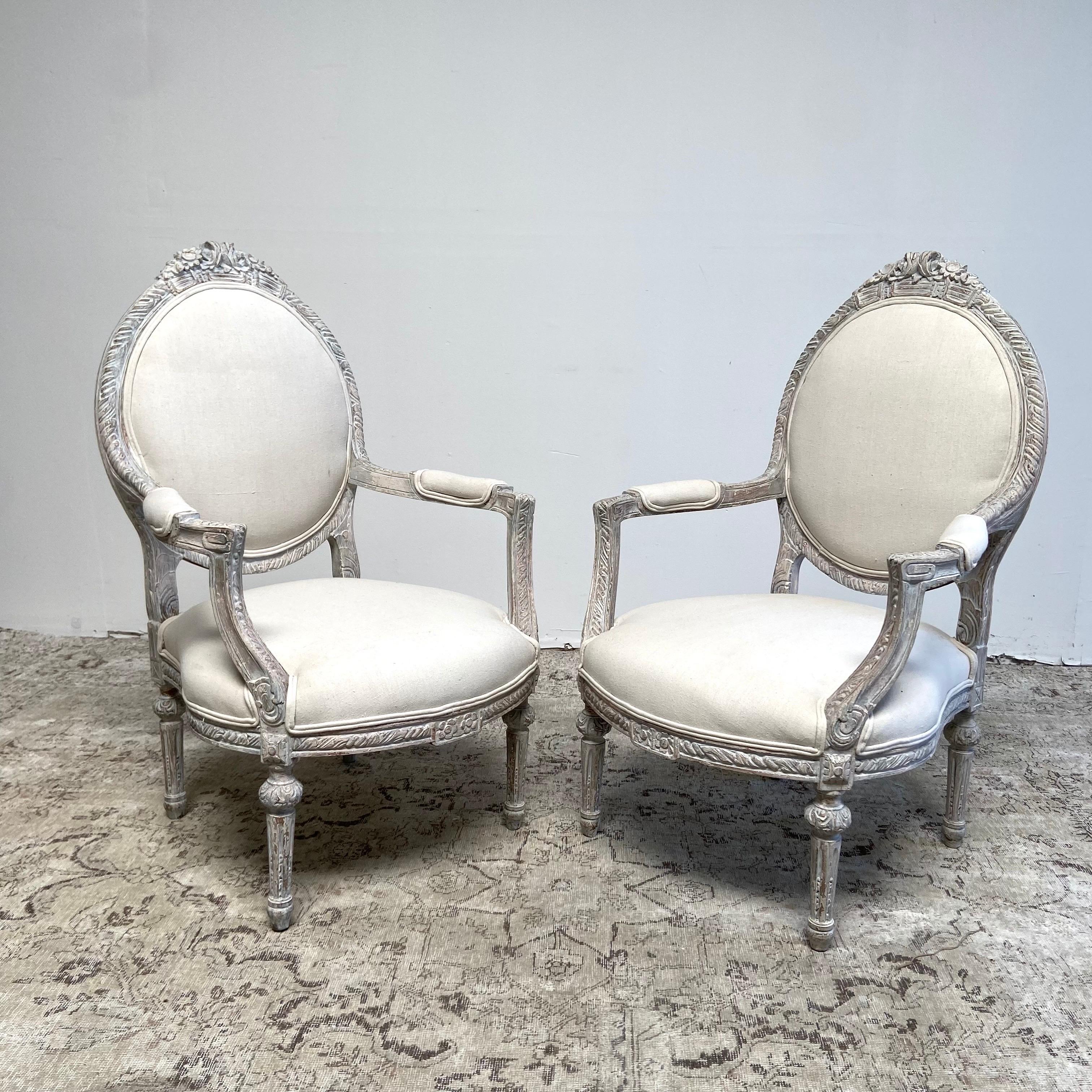 Vintage Louis XVI style painted and upholstered arm chairs
There are multiple quantities available, please enter quantity needed.
Painted in a oyster french gray washed finished, with subtle distressed edges, and upholstered in a standard cotton