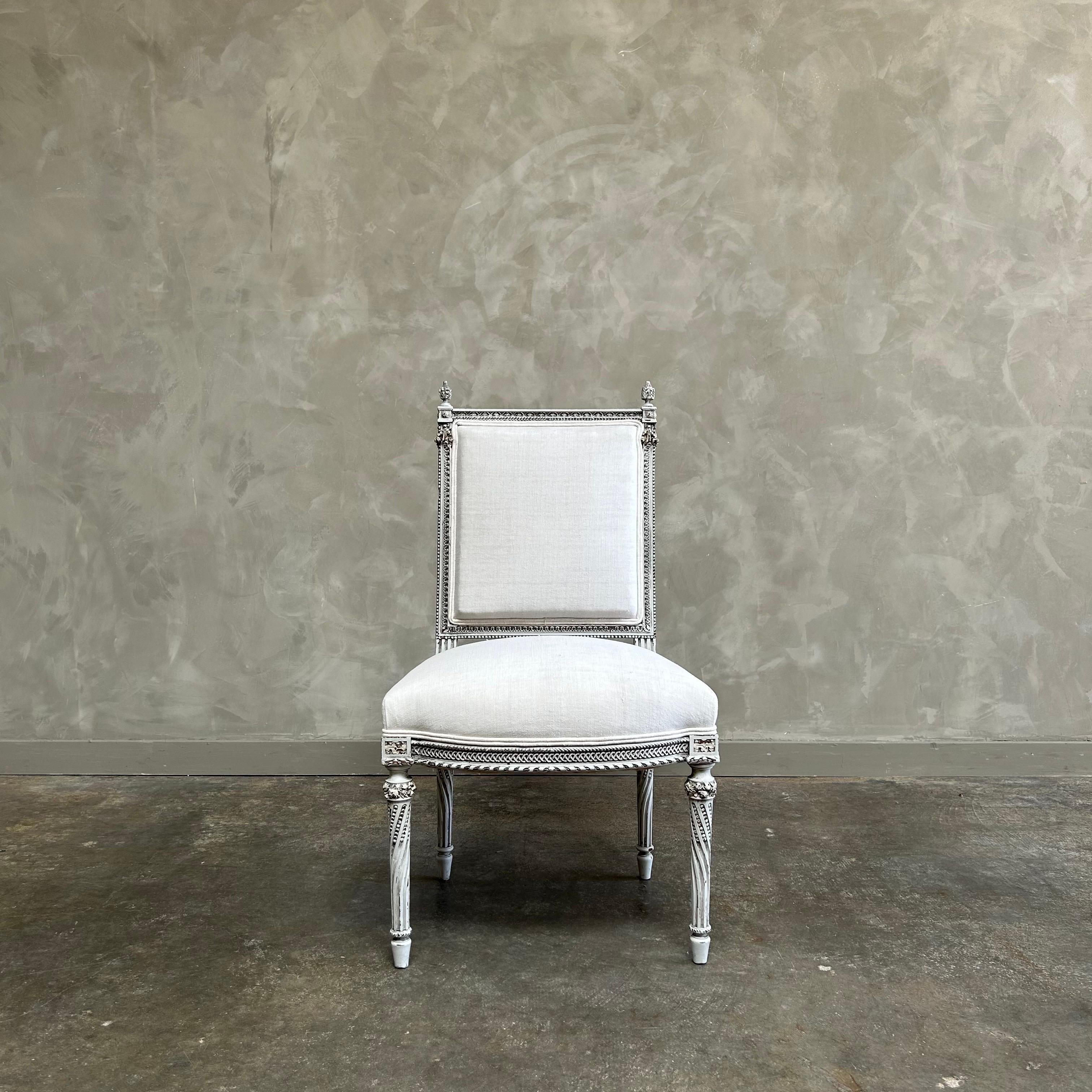 Vintage Louis XVI Style Painted and Upholstered chair For Sale 3