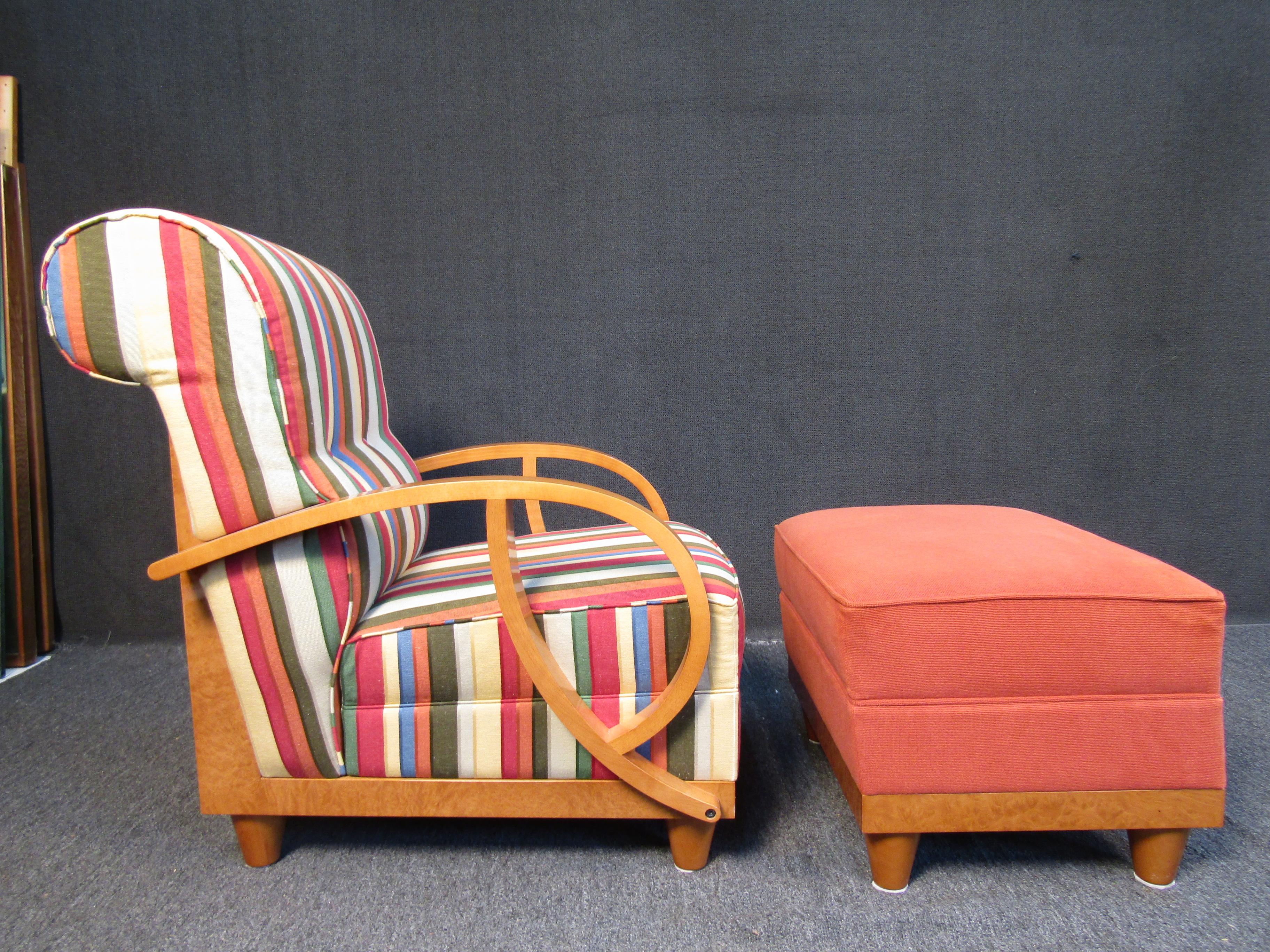 Mid-Century Modern Ensemble fauteuil de salon et repose-pieds vintage par Pace Mariani en vente