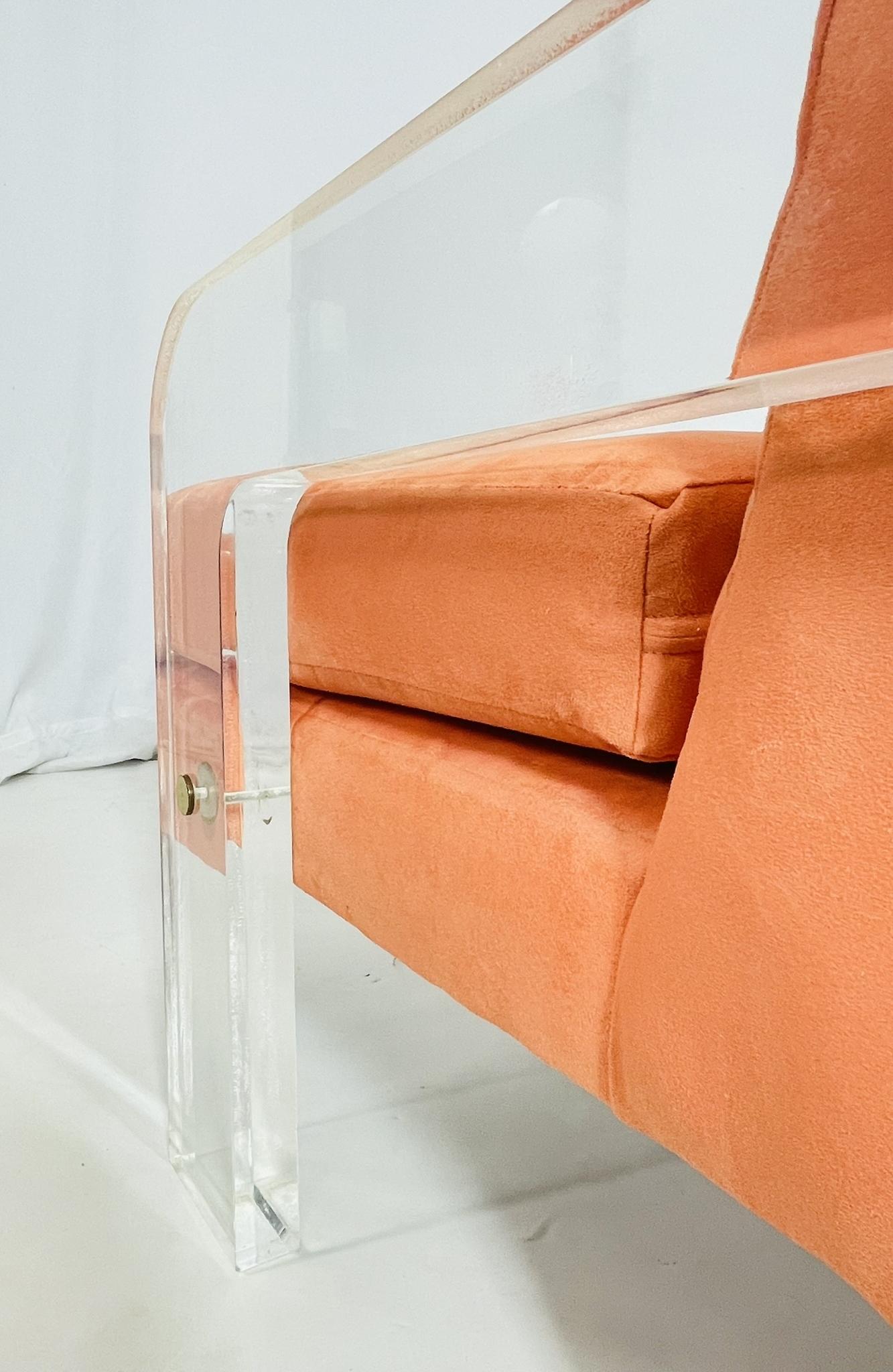 Mid Century Modern Lucite Lounge Chair, USA 1970's For Sale 5