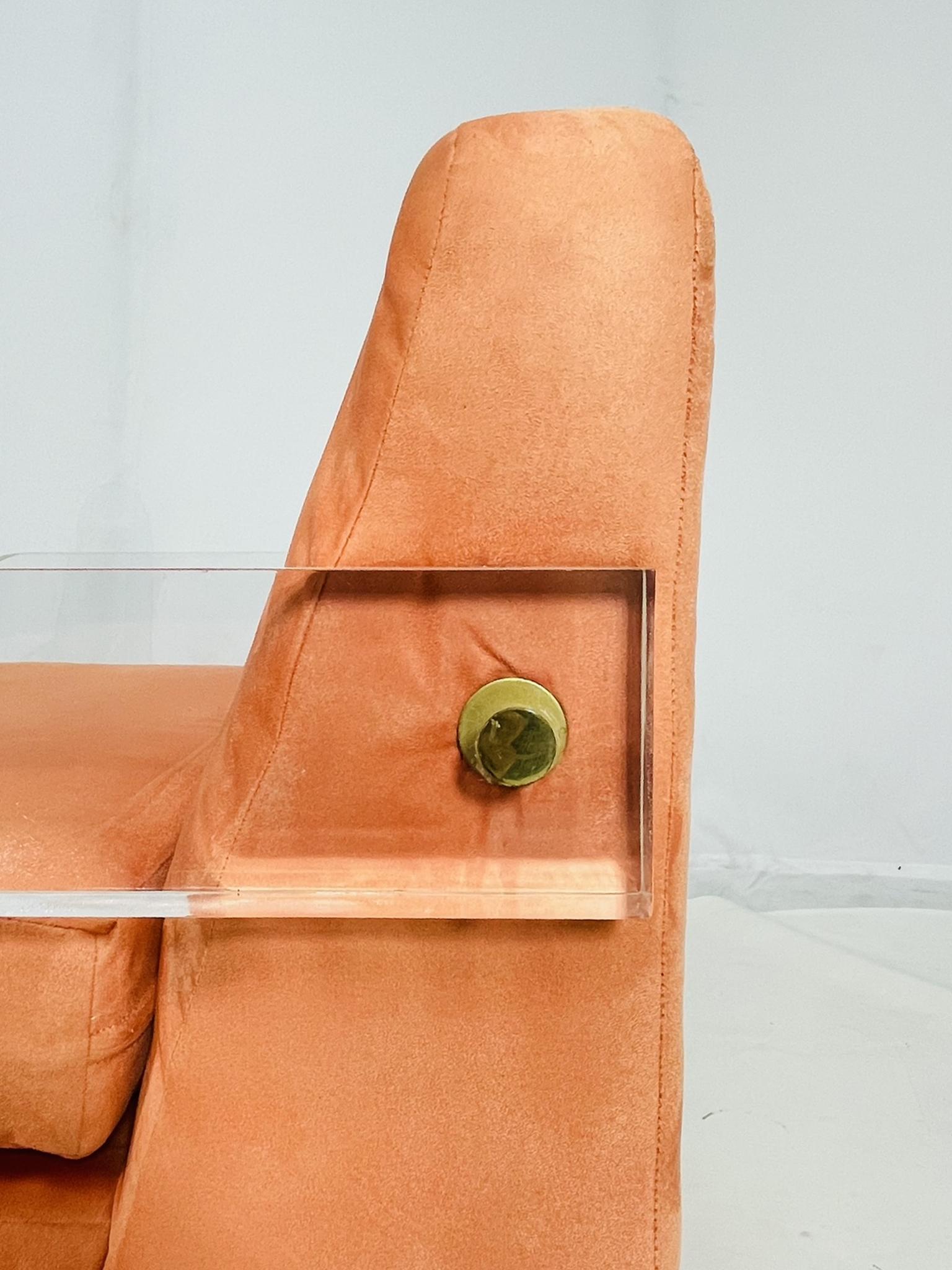 Mid Century Modern Lucite Lounge Chair, USA 1970's For Sale 12