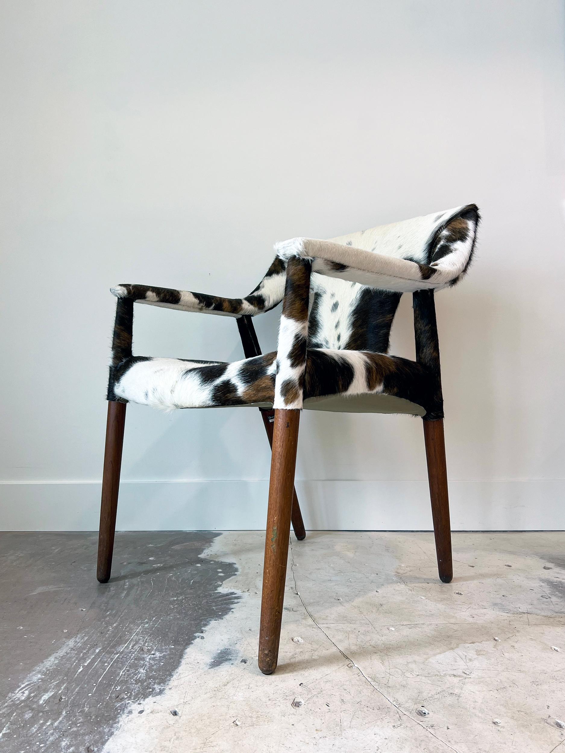 Mid-Century Modern Chaise longue vintage de Larsen et Madsen pour Pontoppidan en teck et cuir de vache en vente
