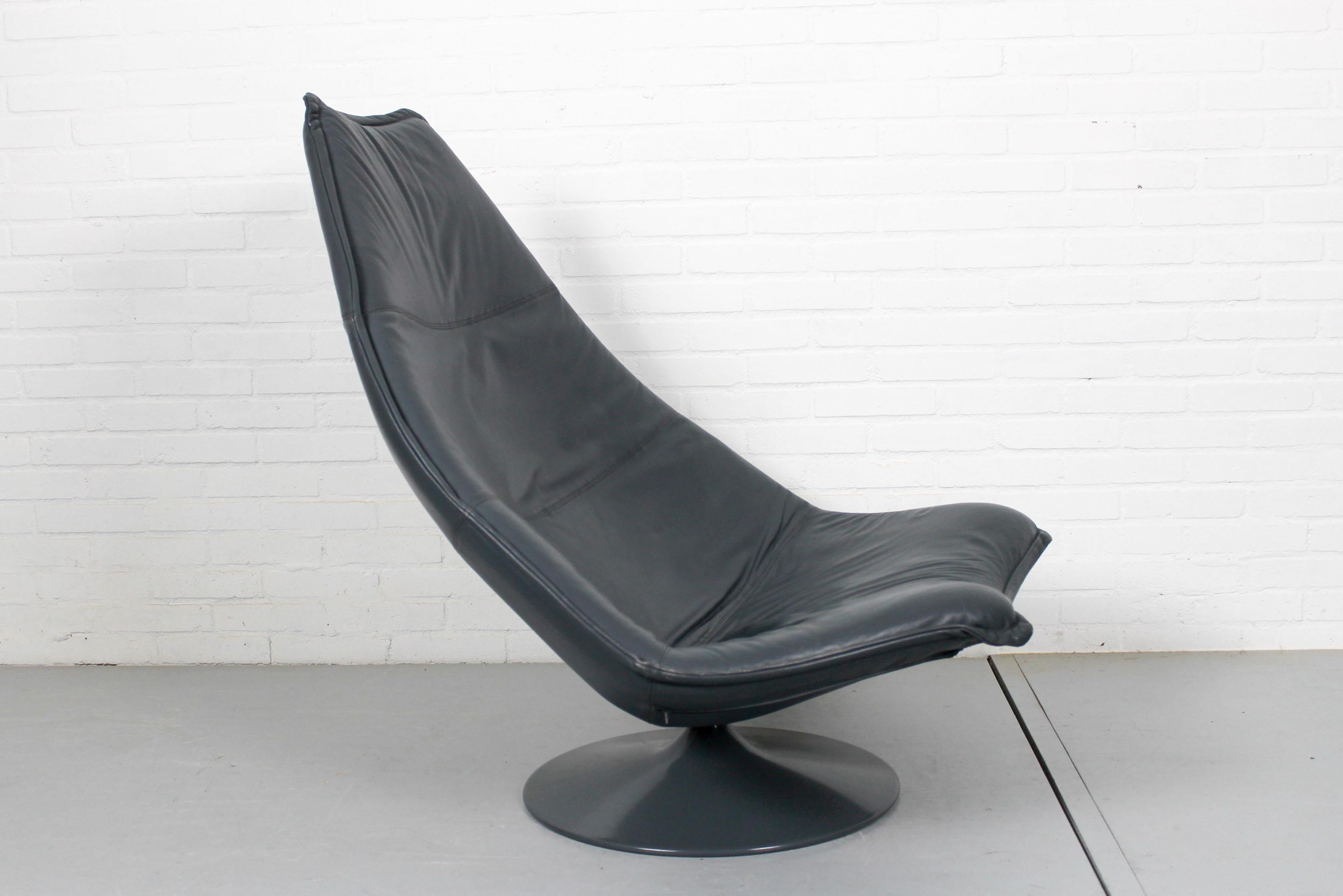 Dutch Vintage Lounge Chair F585 Geoffrey Harcourt Artifort F585 in Grey Leather