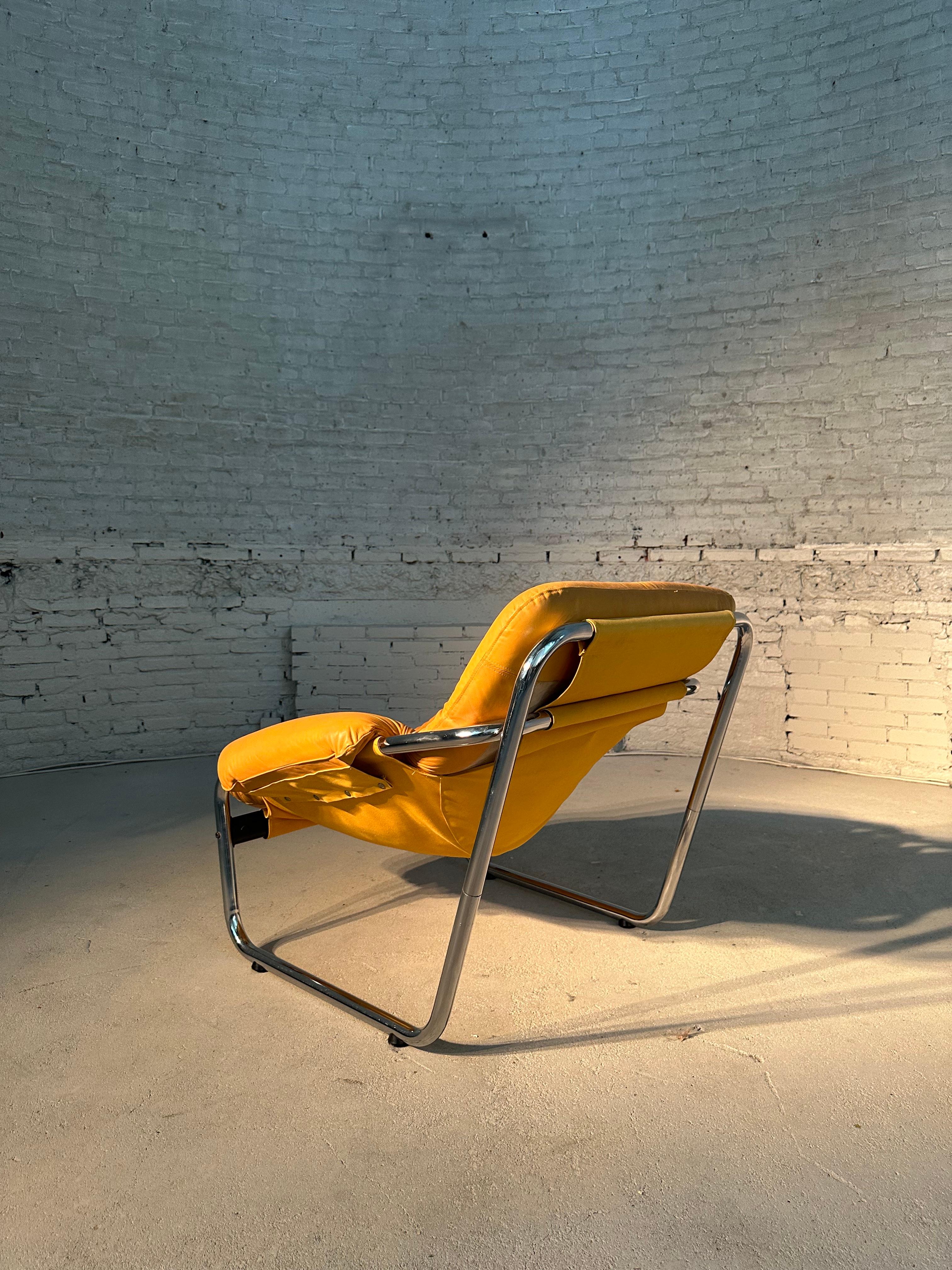 Late 20th Century Vintage Lounge Chair